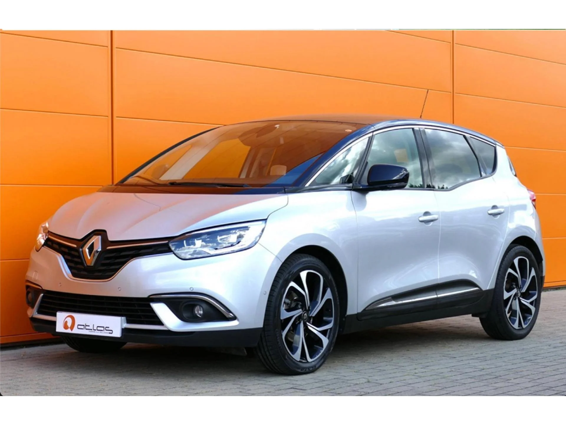 RENAULT SCENIC - Miniature 3 sur 33 - Cliquer pour voir cette photo