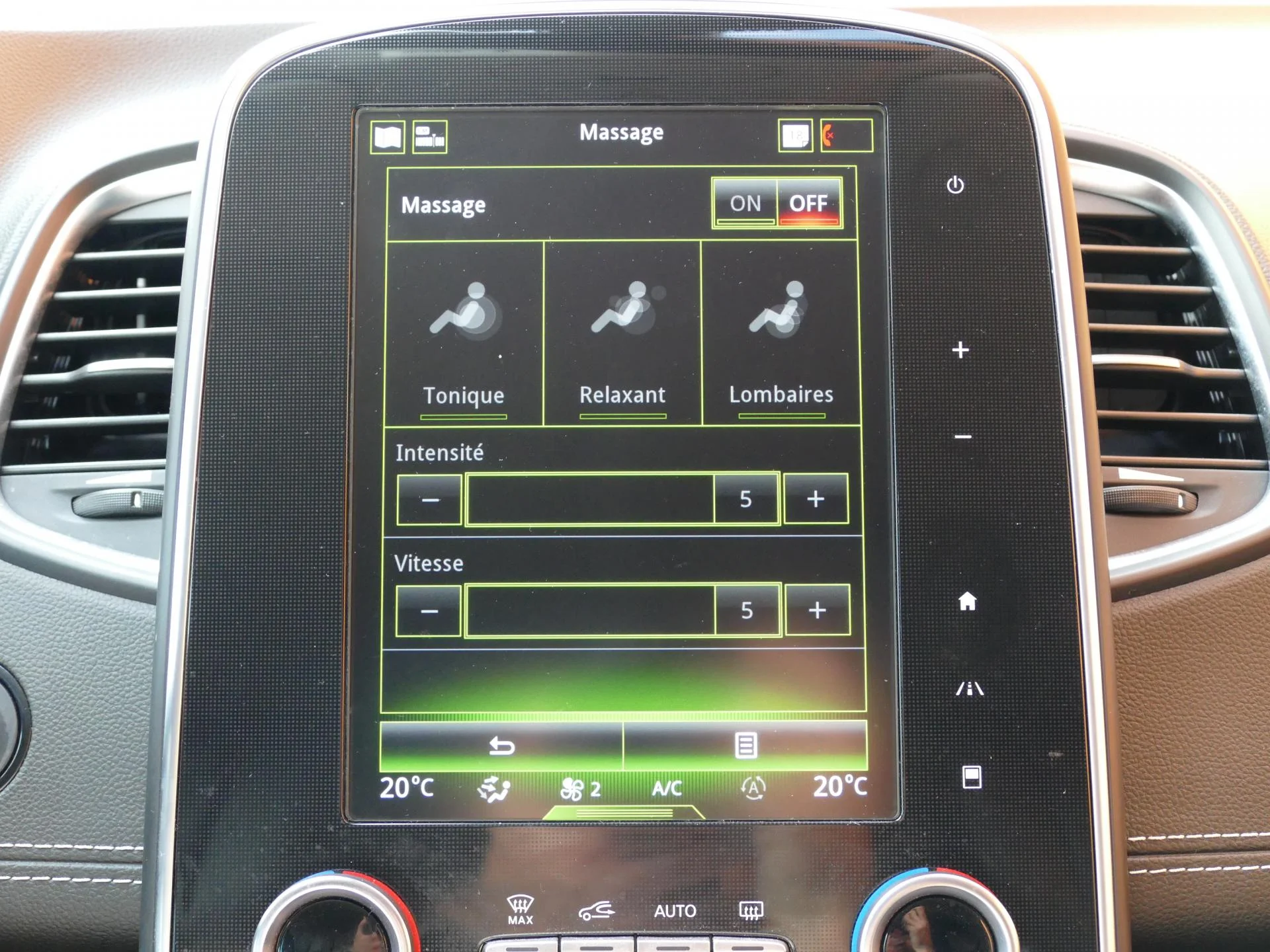 RENAULT SCENIC - Miniature 13 sur 36 - Cliquer pour voir cette photo