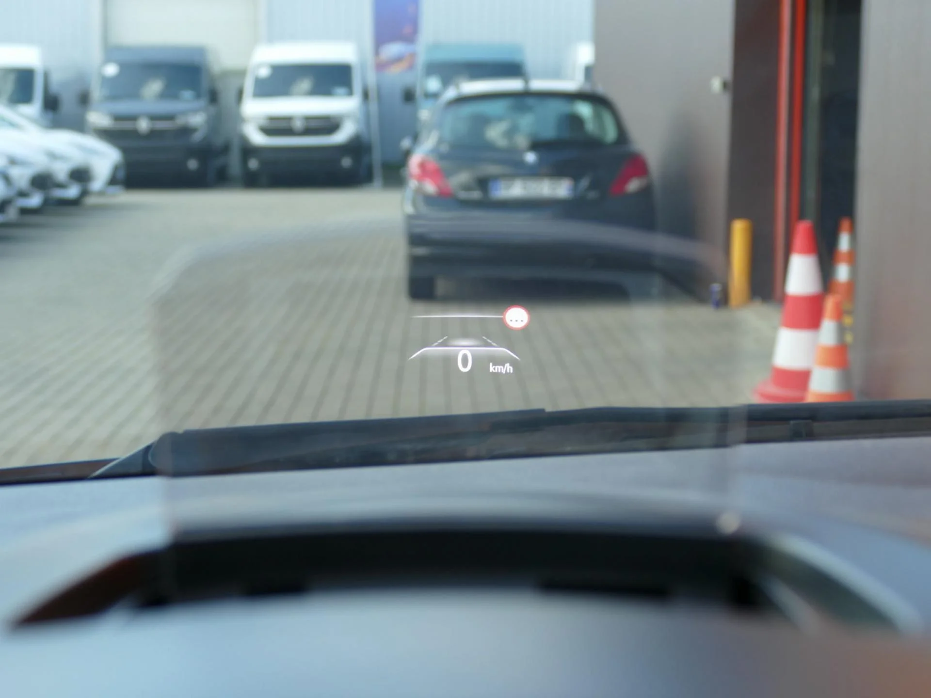 RENAULT SCENIC - Miniature 16 sur 33 - Cliquer pour voir cette photo