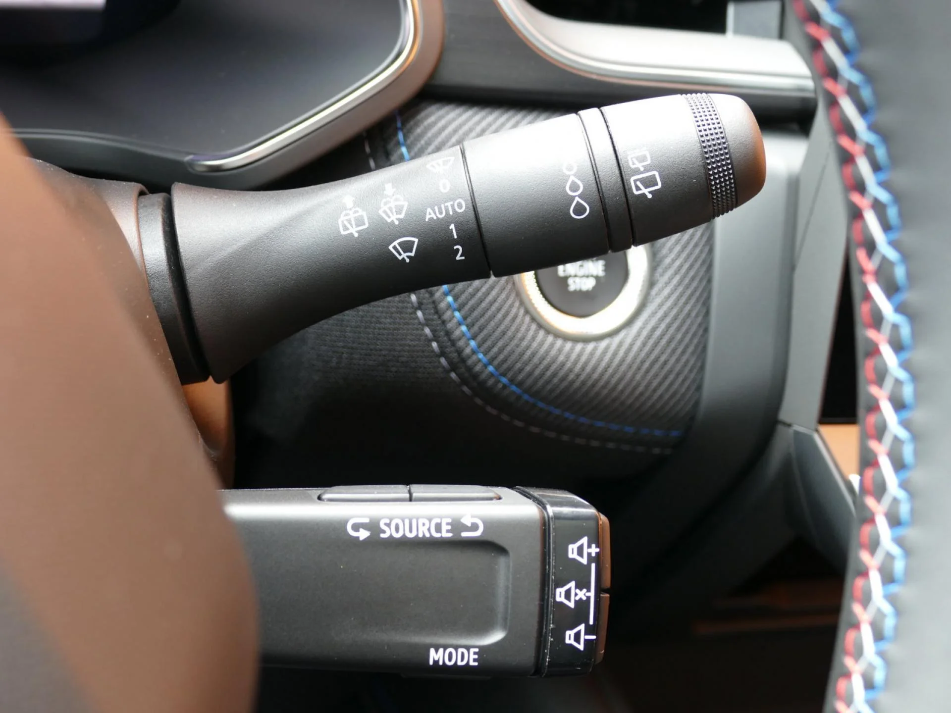 RENAULT Symbioz - Miniature 24 sur 32 - Cliquer pour voir cette photo