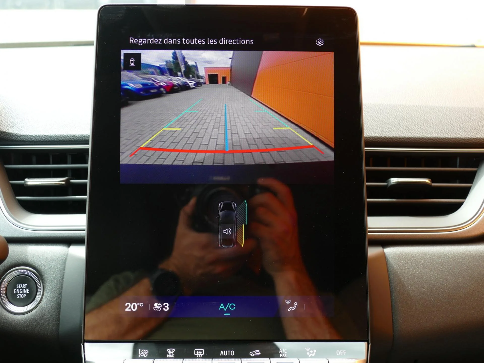 RENAULT Symbioz - Miniature 11 sur 32 - Cliquer pour voir cette photo