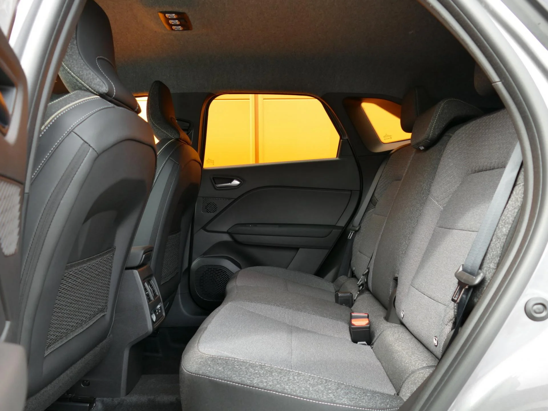 RENAULT Symbioz - Miniature 7 sur 32 - Cliquer pour voir cette photo