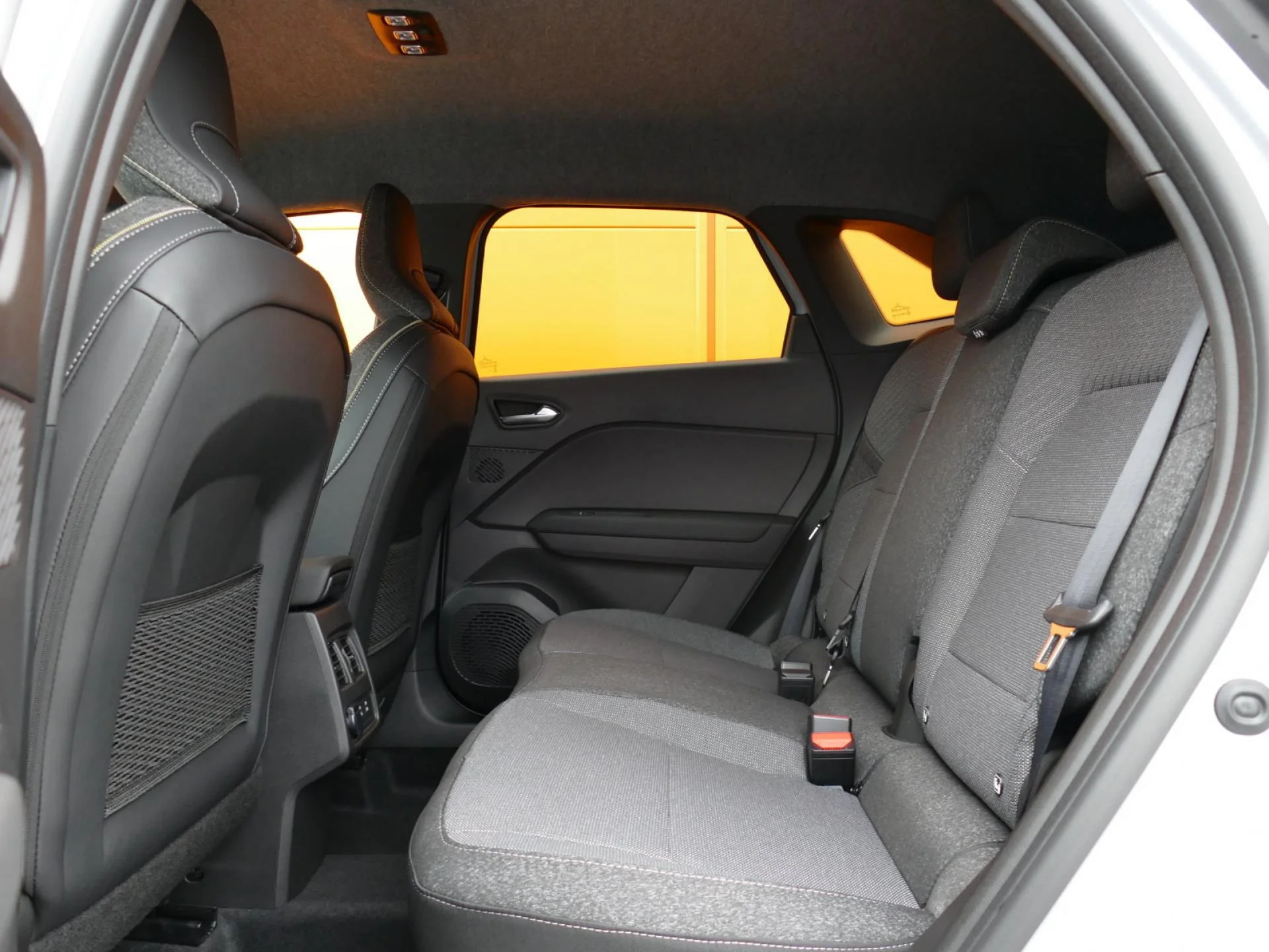 RENAULT Symbioz - Miniature 7 sur 32 - Cliquer pour voir cette photo