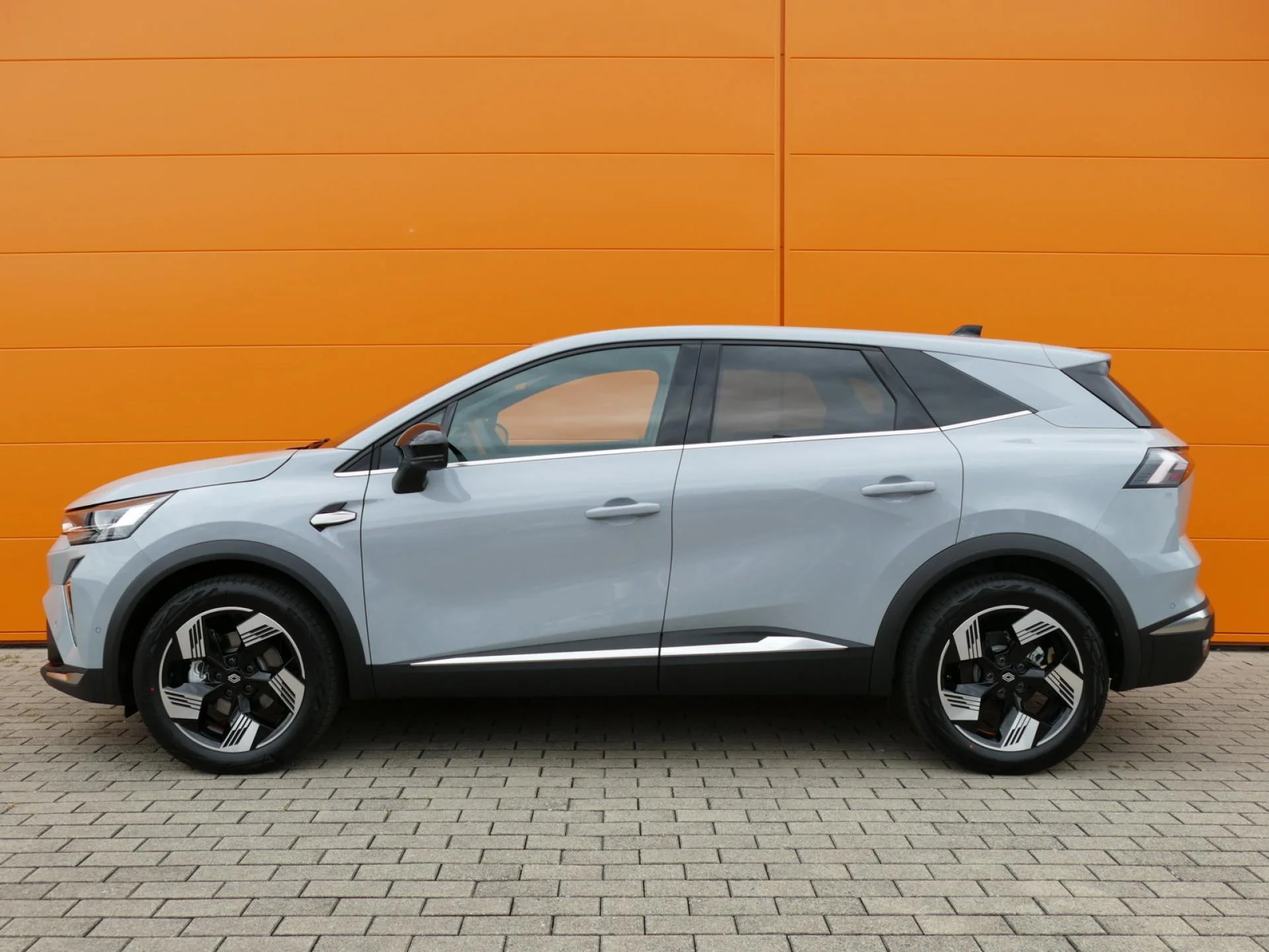 RENAULT Symbioz - Miniature 3 sur 32 - Cliquer pour voir cette photo