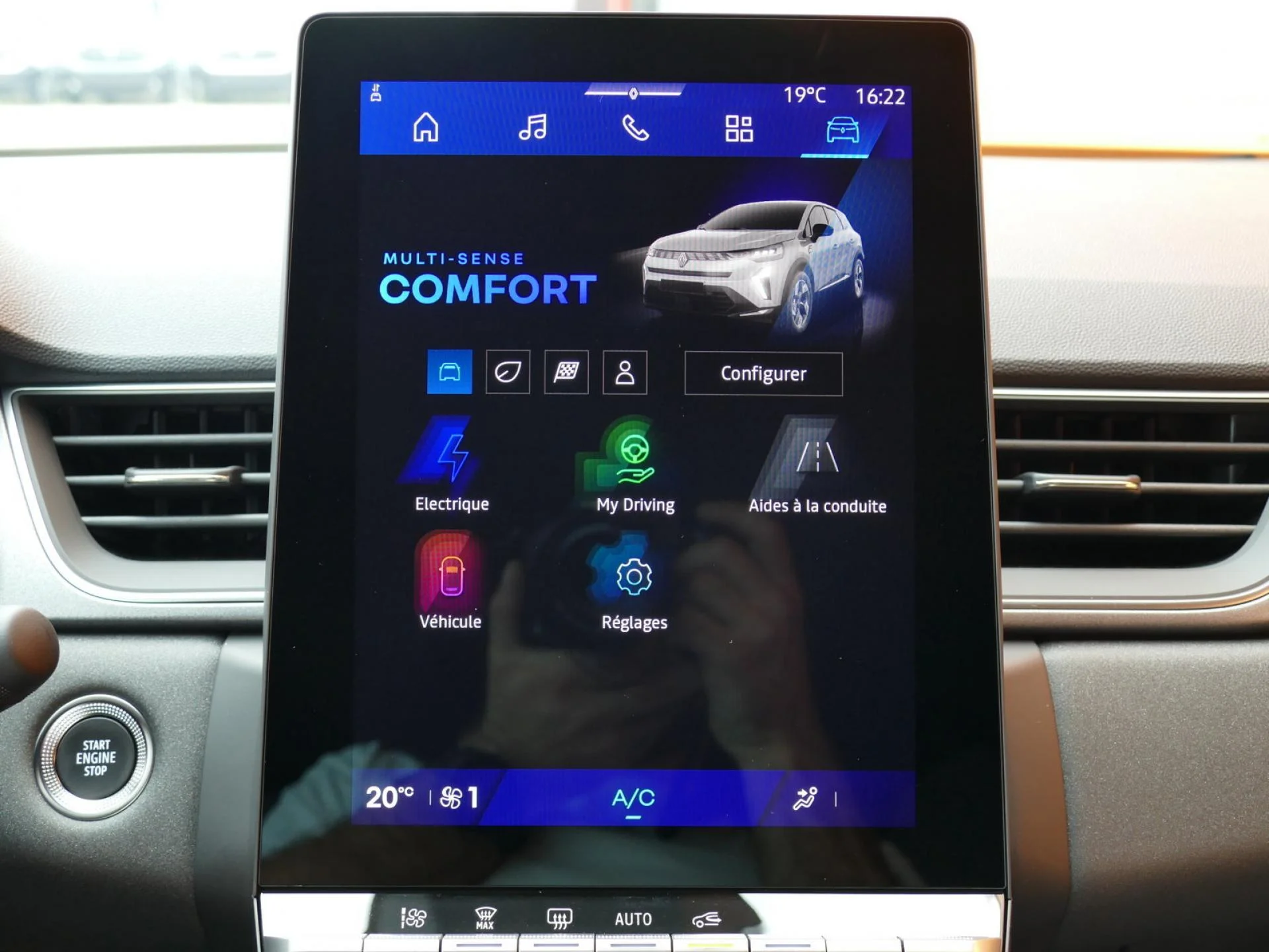 RENAULT Symbioz - Miniature 12 sur 32 - Cliquer pour voir cette photo
