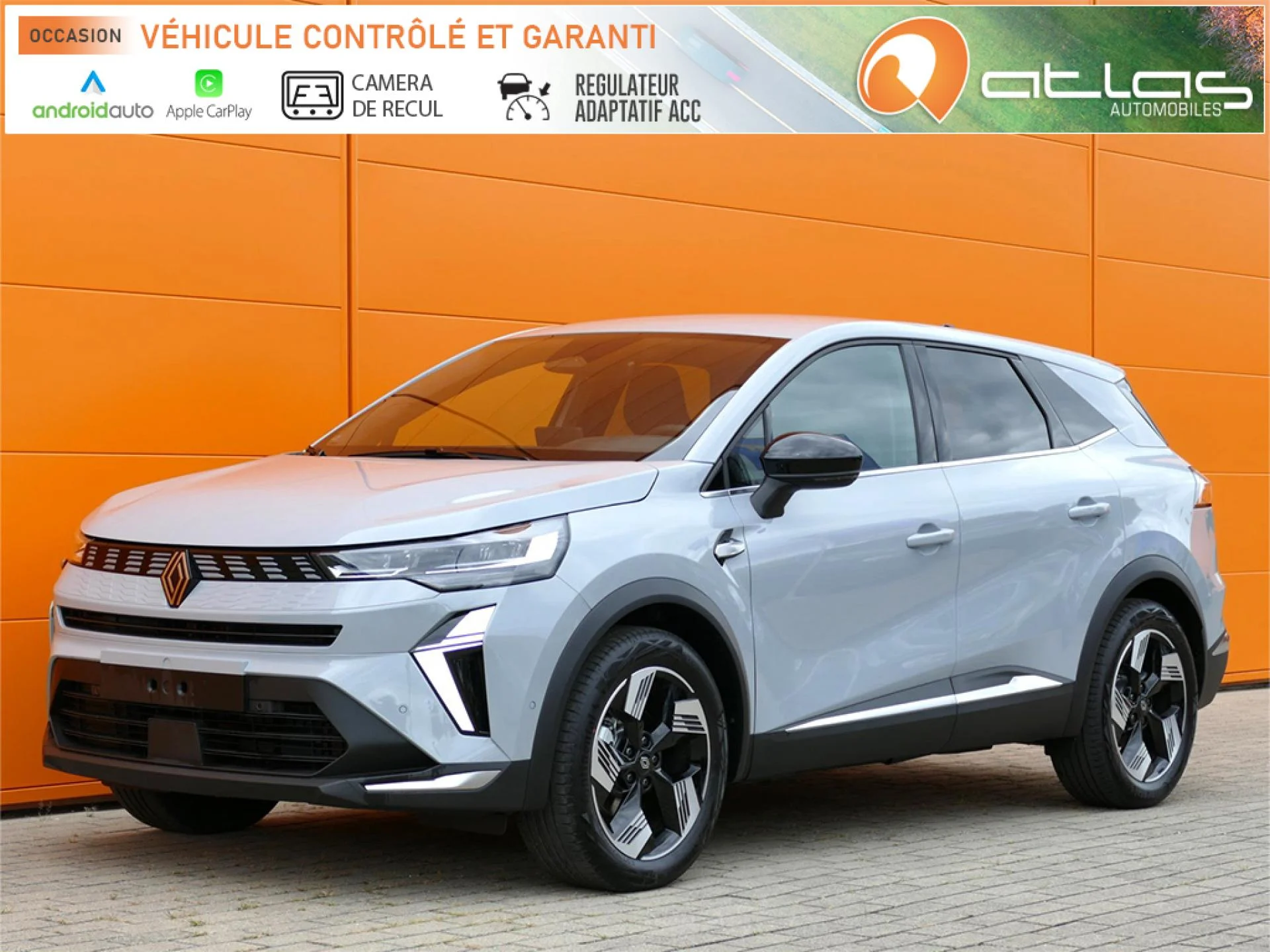 RENAULT Symbioz - Miniature 2 sur 32 - Cliquer pour voir cette photo