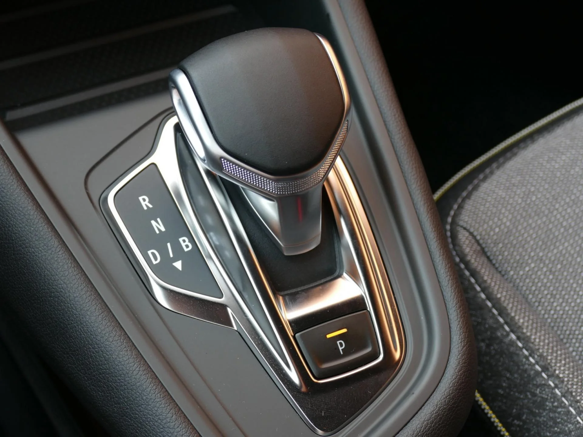 RENAULT Symbioz - Miniature 17 sur 32 - Cliquer pour voir cette photo