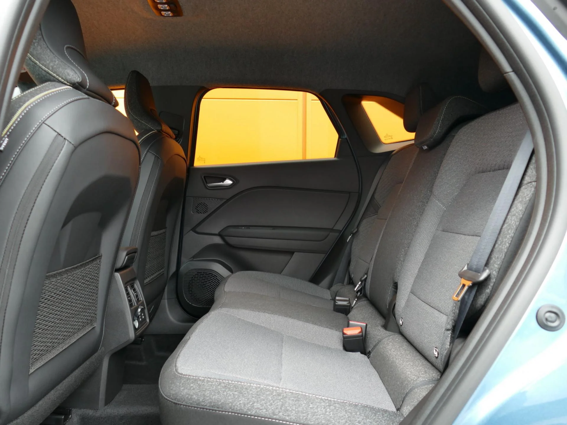 RENAULT Symbioz - Miniature 7 sur 32 - Cliquer pour voir cette photo