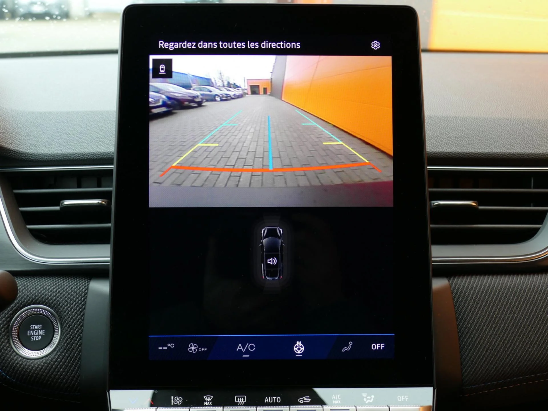 RENAULT Symbioz - Miniature 10 sur 32 - Cliquer pour voir cette photo