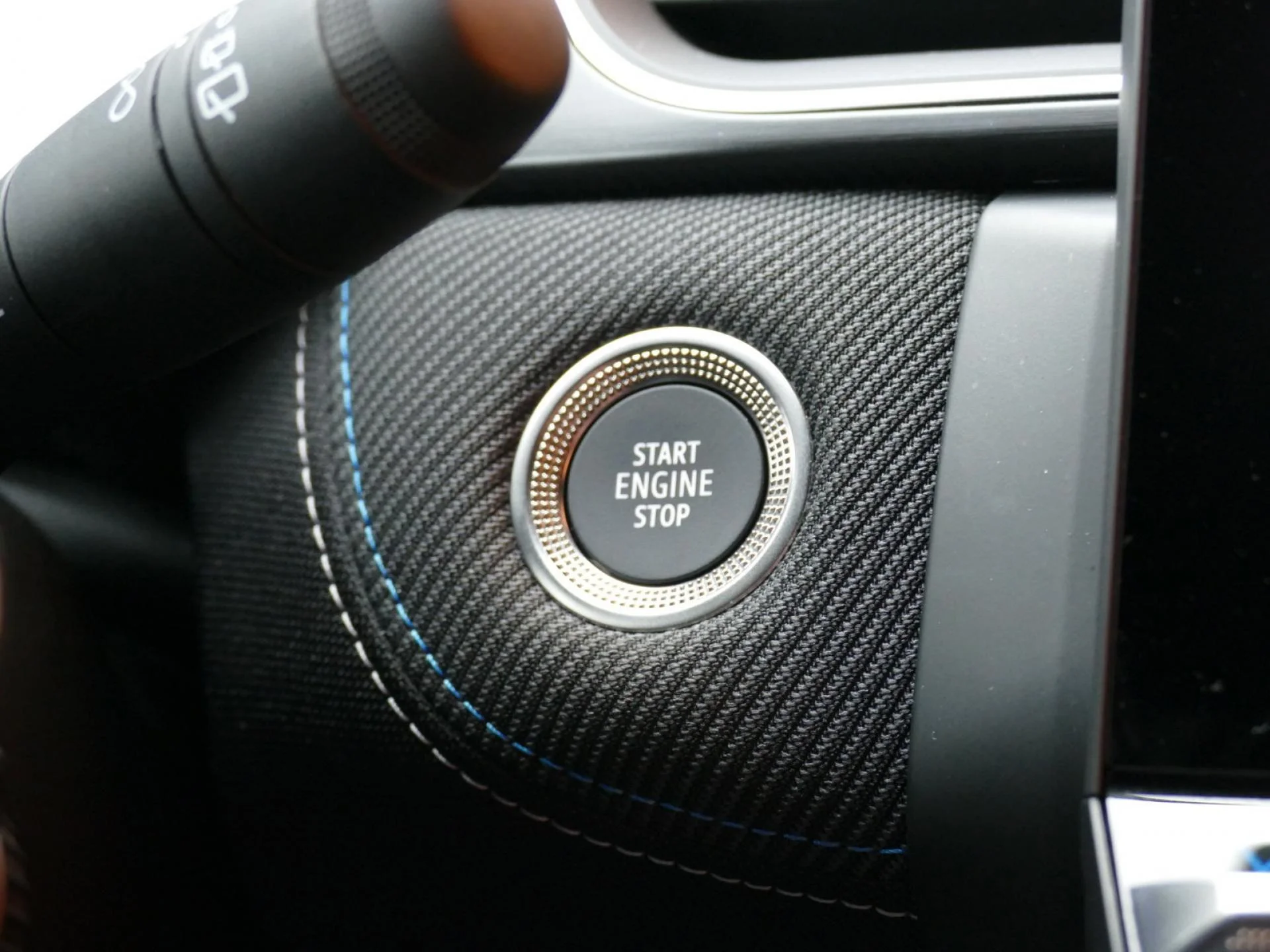 RENAULT Symbioz - Miniature 21 sur 32 - Cliquer pour voir cette photo