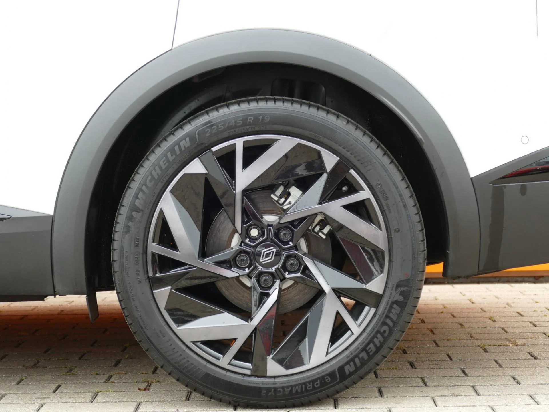 RENAULT Symbioz - Miniature 32 sur 32 - Cliquer pour voir cette photo