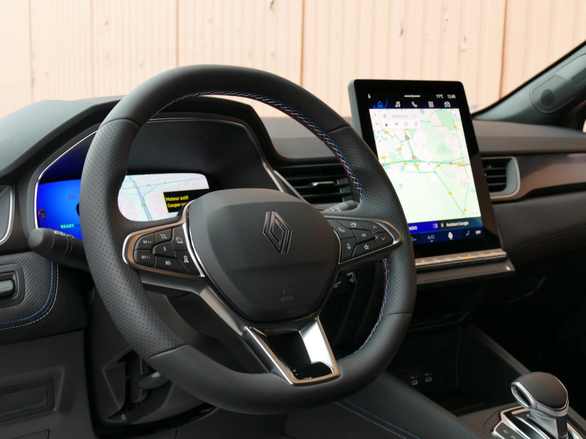 RENAULT Symbioz - Miniature 25 sur 33 - Cliquer pour voir cette photo