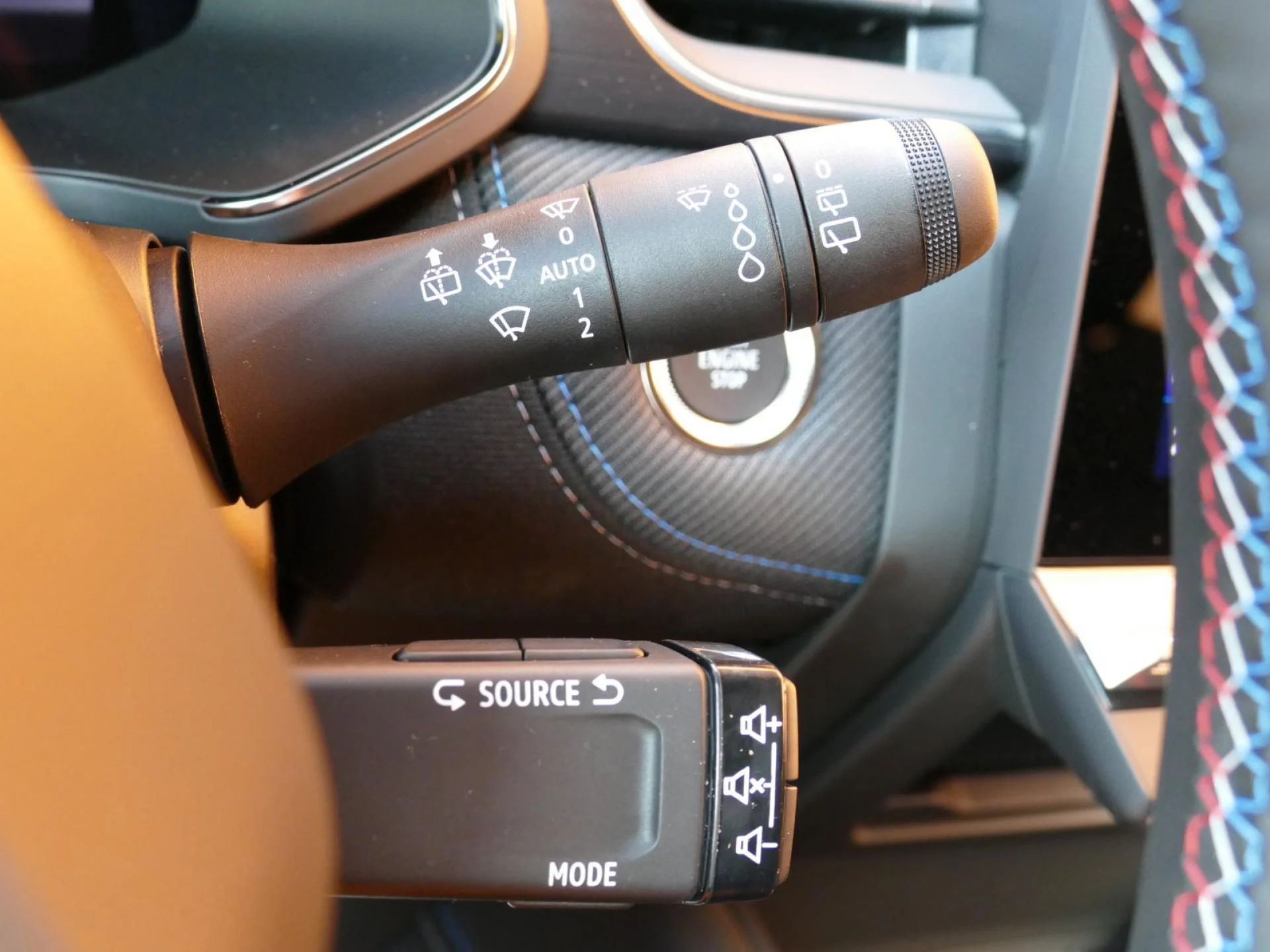 RENAULT Symbioz - Miniature 27 sur 33 - Cliquer pour voir cette photo