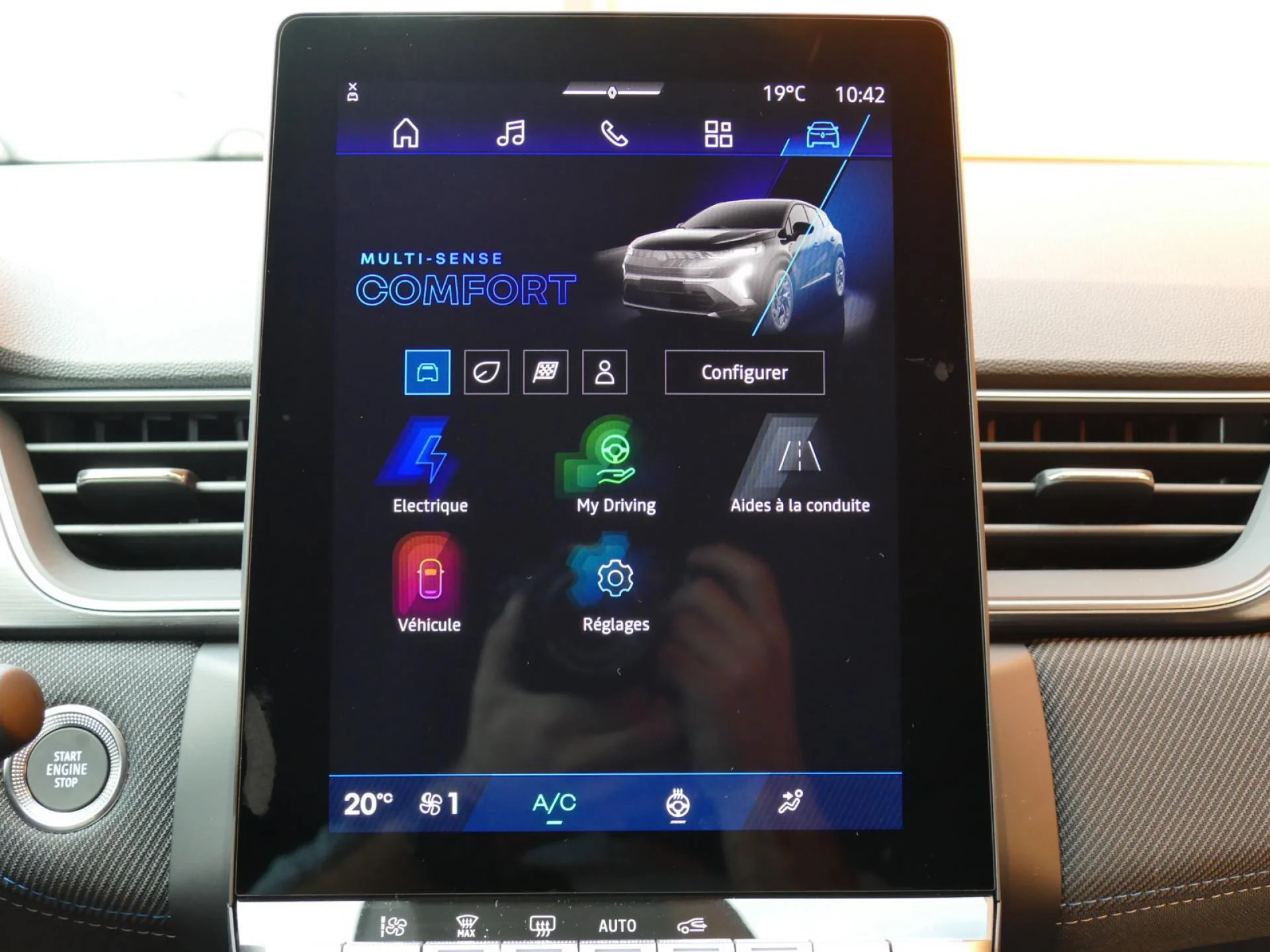 RENAULT Symbioz - Miniature 11 sur 34 - Cliquer pour voir cette photo