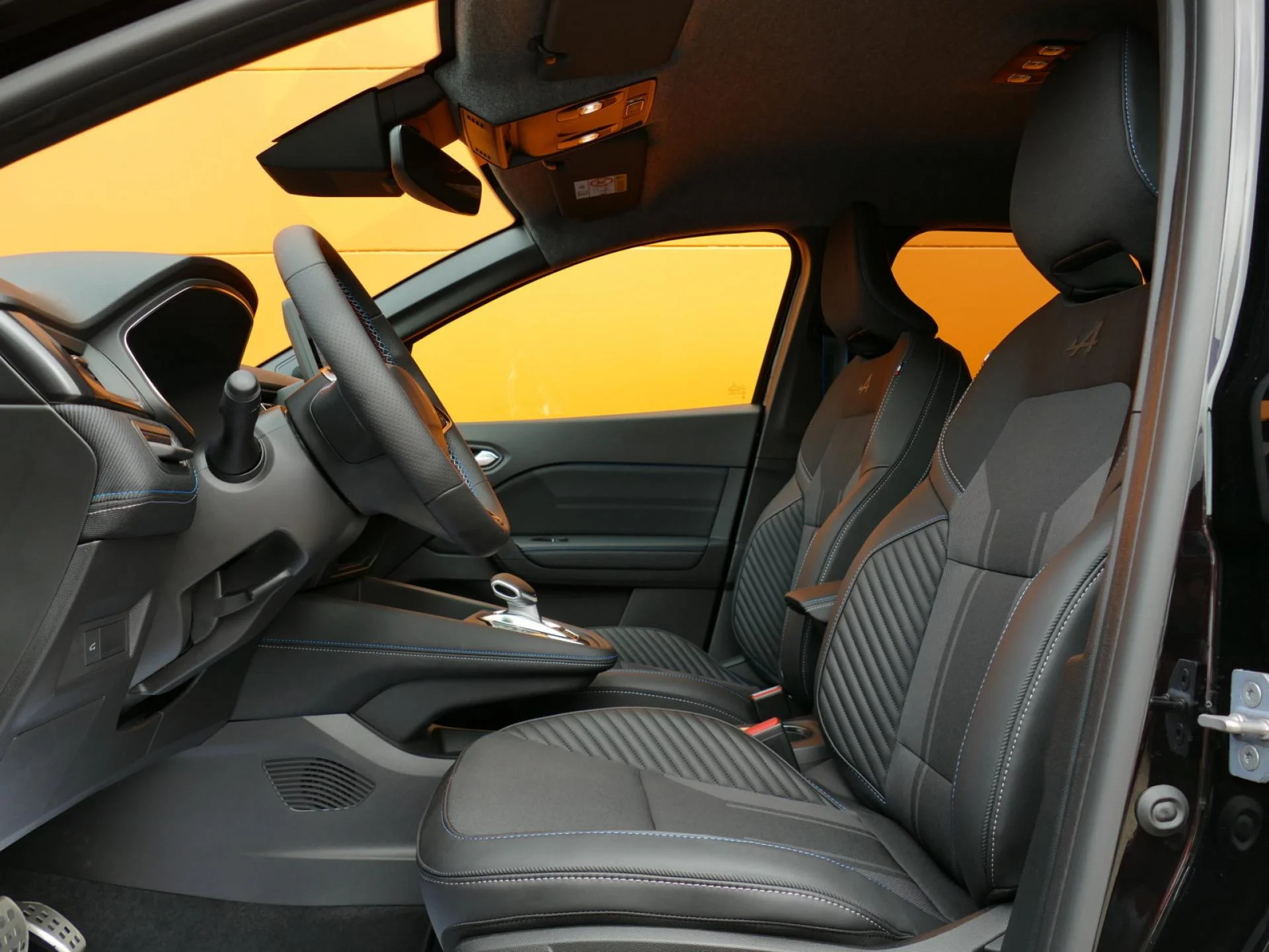 RENAULT Symbioz - Miniature 6 sur 34 - Cliquer pour voir cette photo