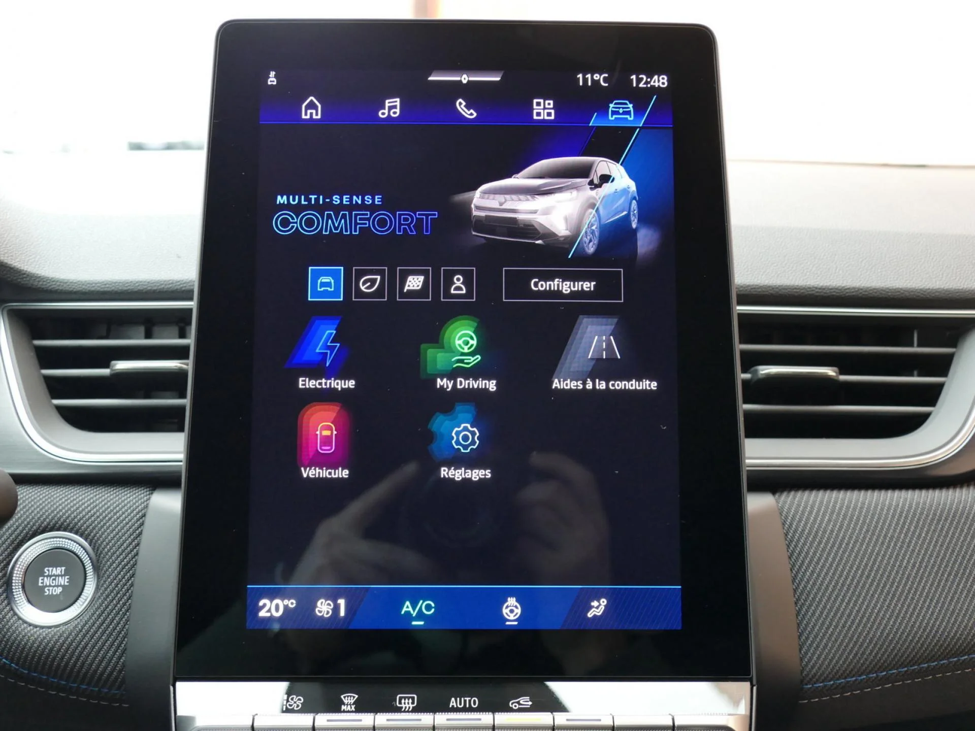 RENAULT Symbioz - Miniature 16 sur 35 - Cliquer pour voir cette photo