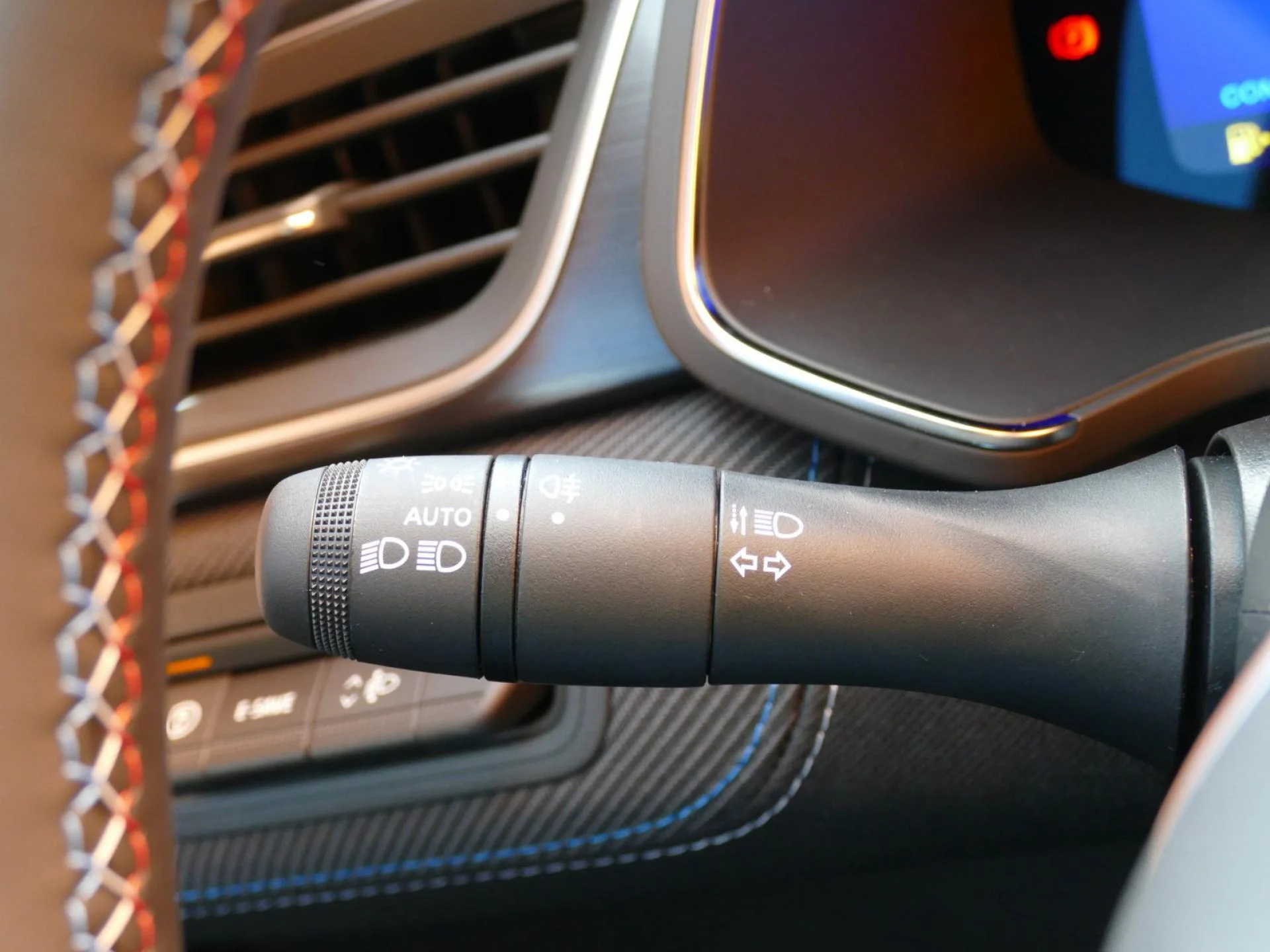 RENAULT Symbioz - Miniature 26 sur 35 - Cliquer pour voir cette photo
