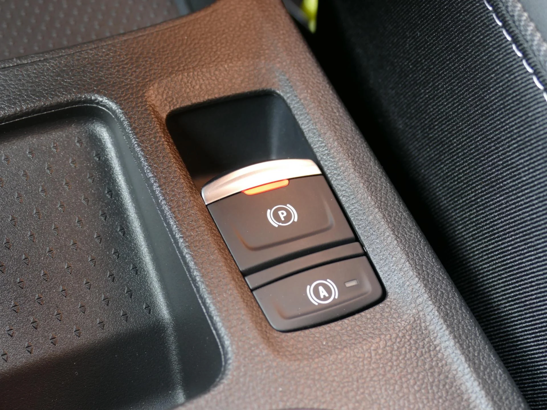 RENAULT Symbioz - Miniature 22 sur 36 - Cliquer pour voir cette photo