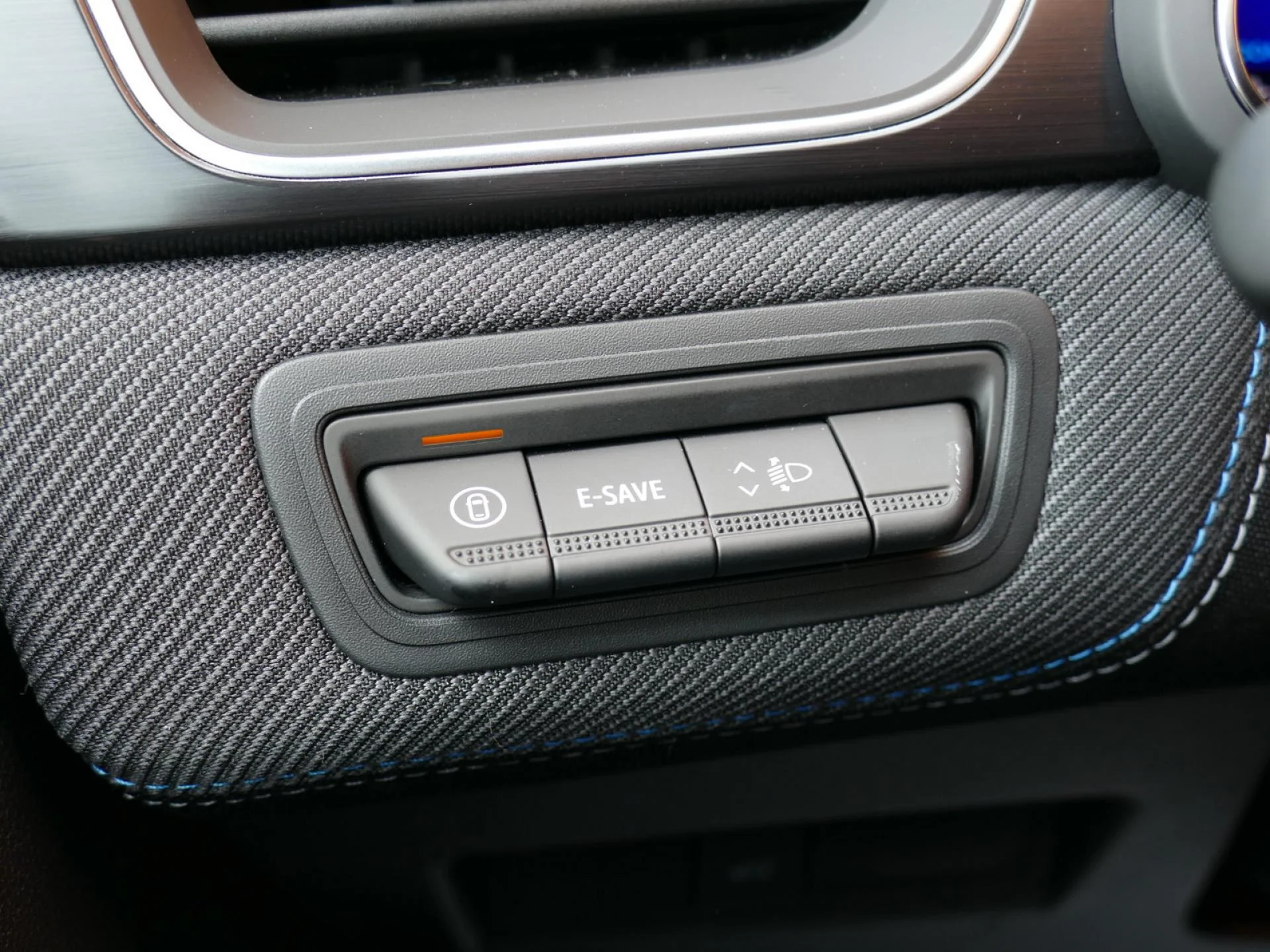 RENAULT Symbioz - Miniature 20 sur 36 - Cliquer pour voir cette photo