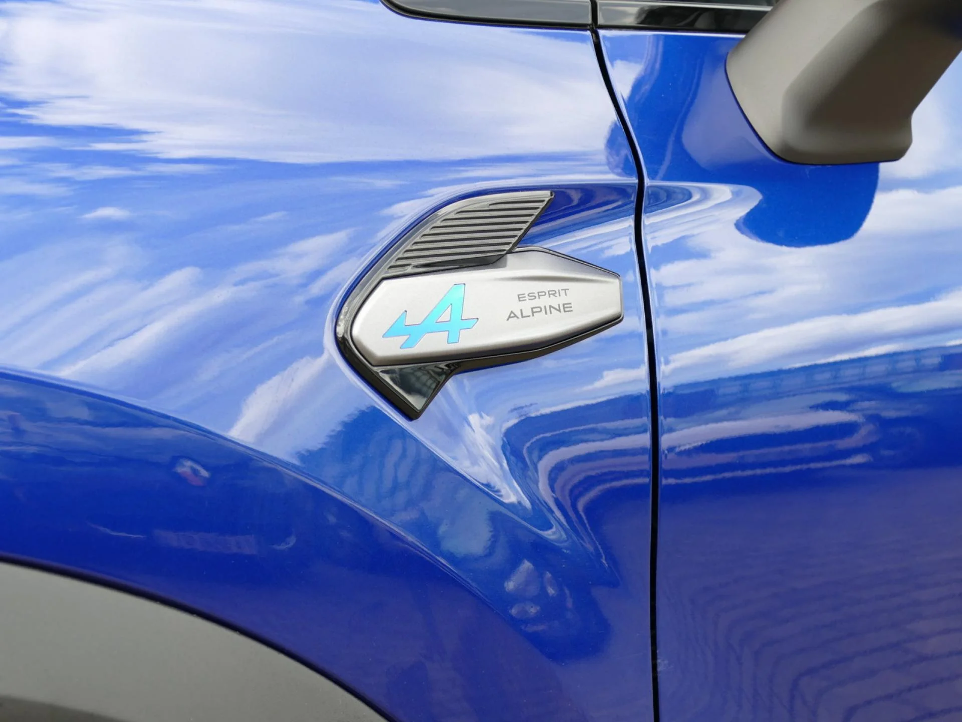 RENAULT Symbioz - Miniature 7 sur 33 - Cliquer pour voir cette photo