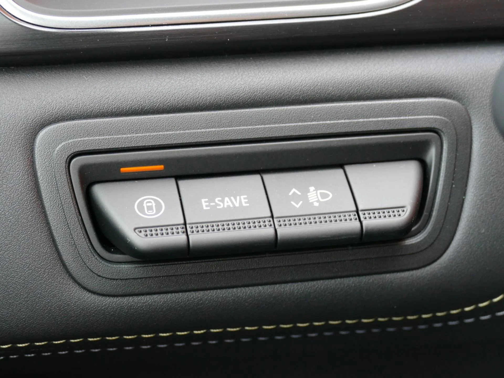 RENAULT Symbioz - Miniature 22 sur 35 - Cliquer pour voir cette photo