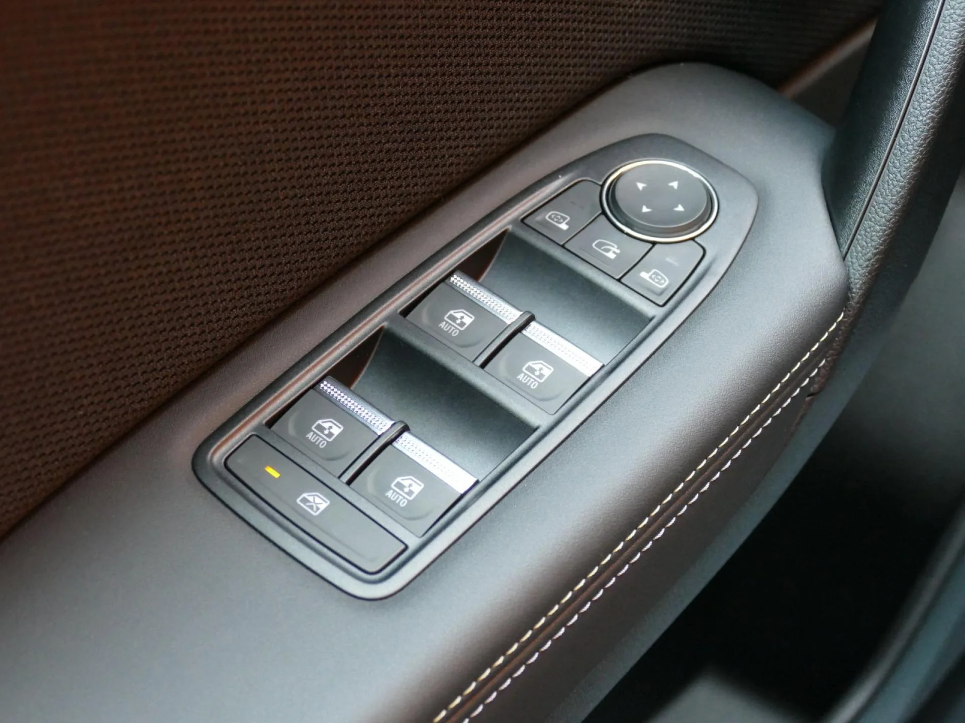 RENAULT Symbioz - Miniature 26 sur 35 - Cliquer pour voir cette photo