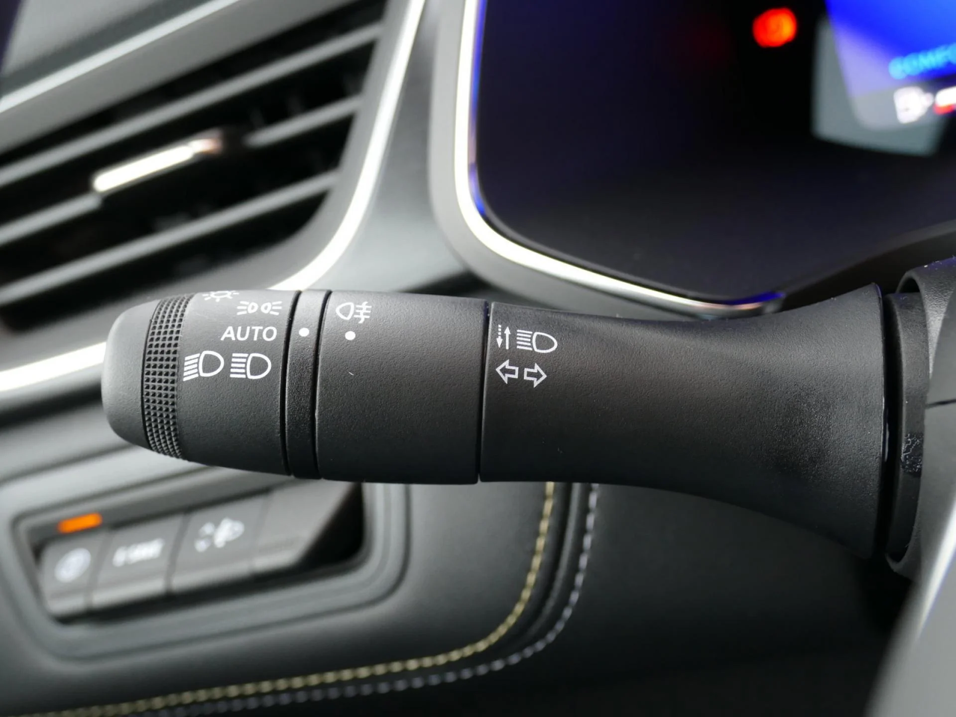 RENAULT Symbioz - Miniature 31 sur 35 - Cliquer pour voir cette photo