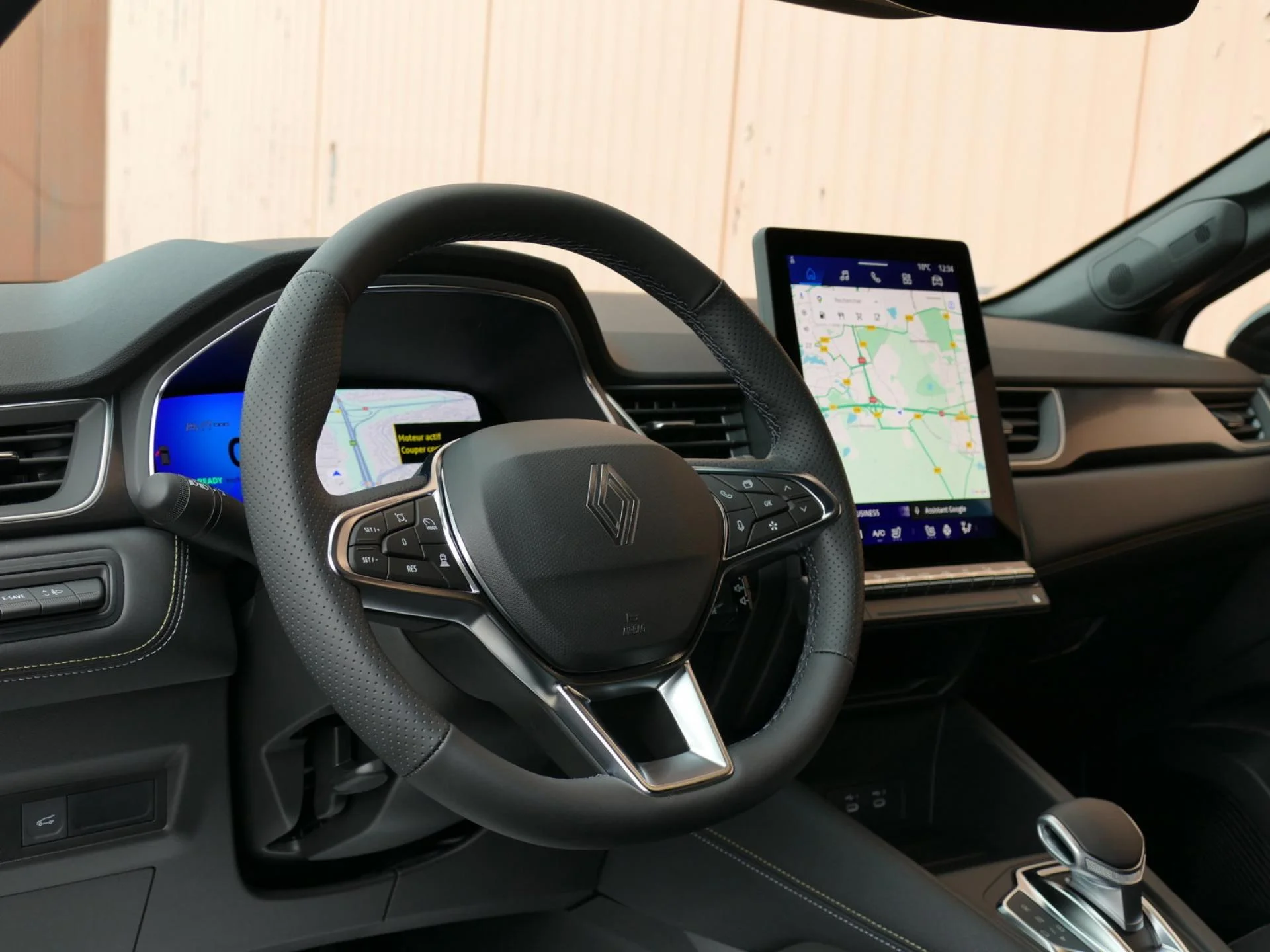 RENAULT Symbioz - Miniature 10 sur 36 - Cliquer pour voir cette photo