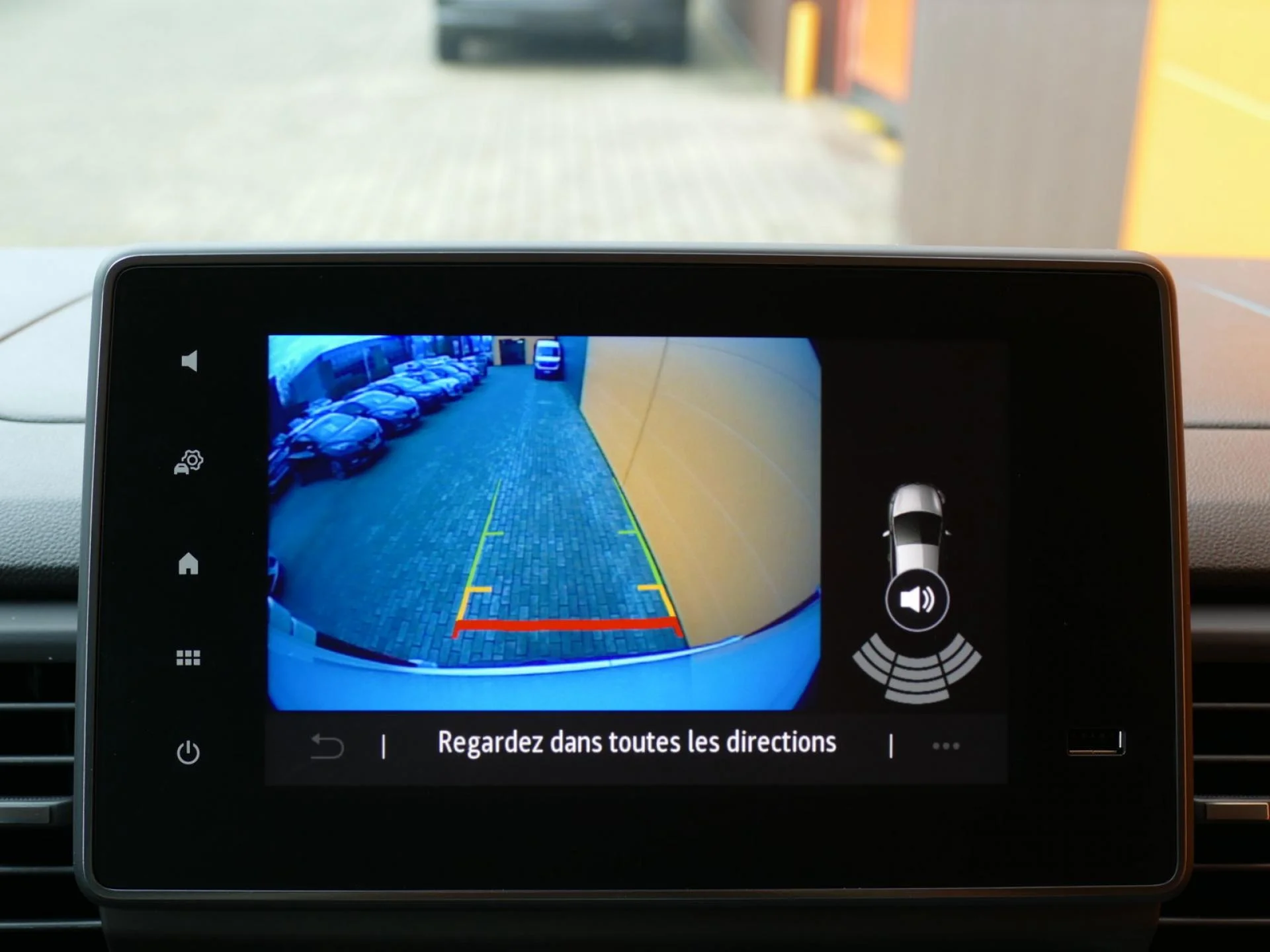 RENAULT TRAFIC - Miniature 11 sur 32 - Cliquer pour voir cette photo