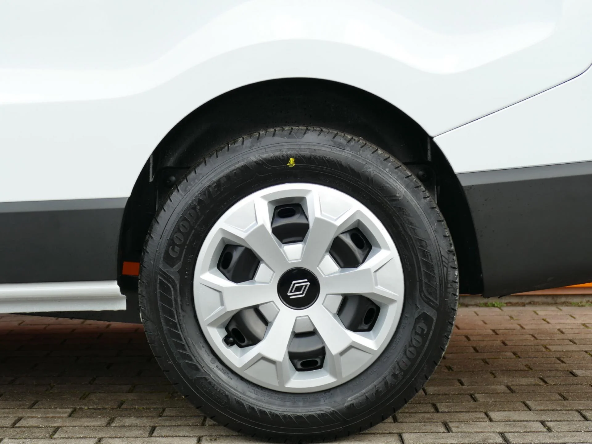 RENAULT TRAFIC - Miniature 32 sur 32 - Cliquer pour voir cette photo