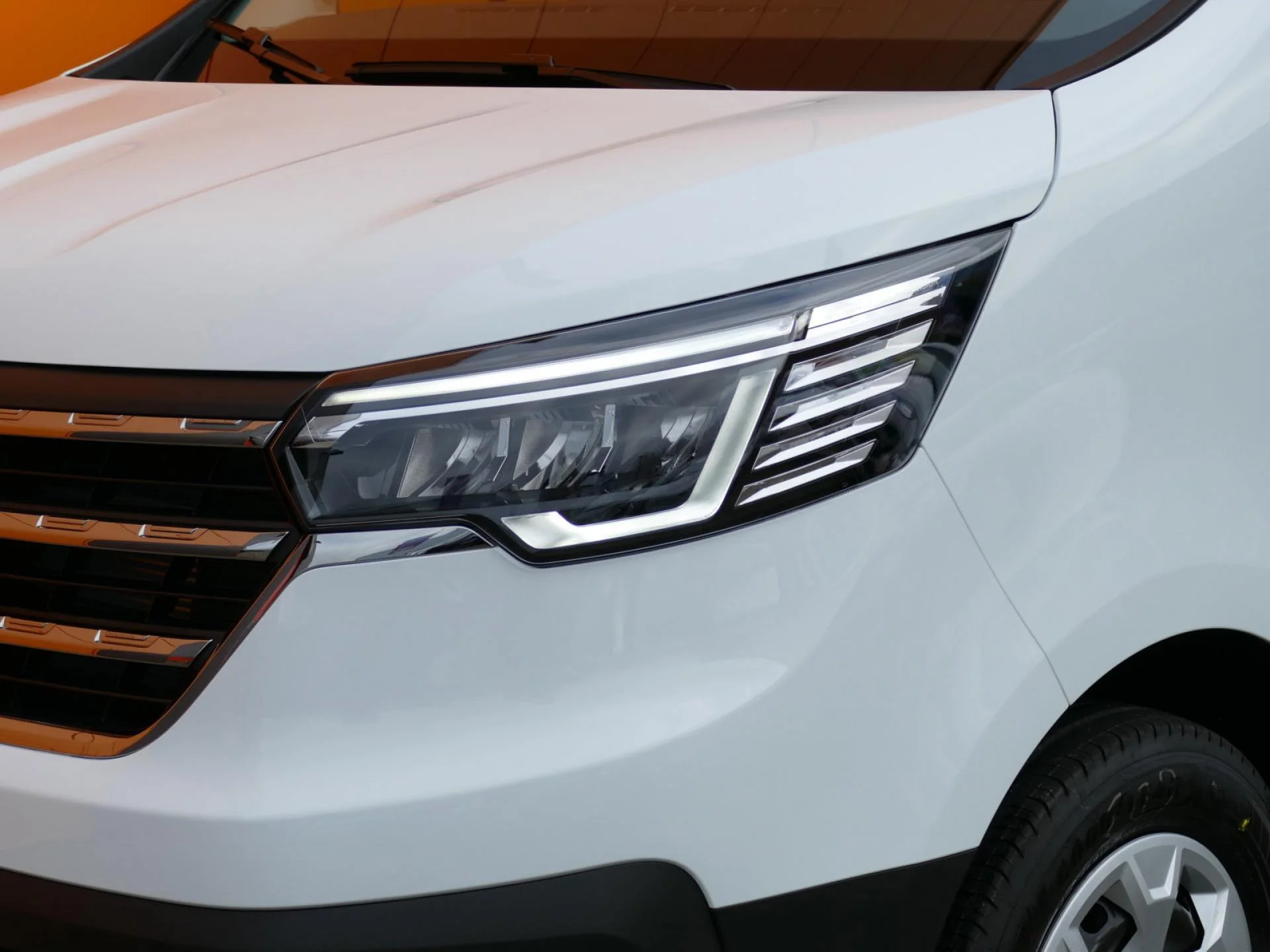 RENAULT TRAFIC - Miniature 27 sur 32 - Cliquer pour voir cette photo