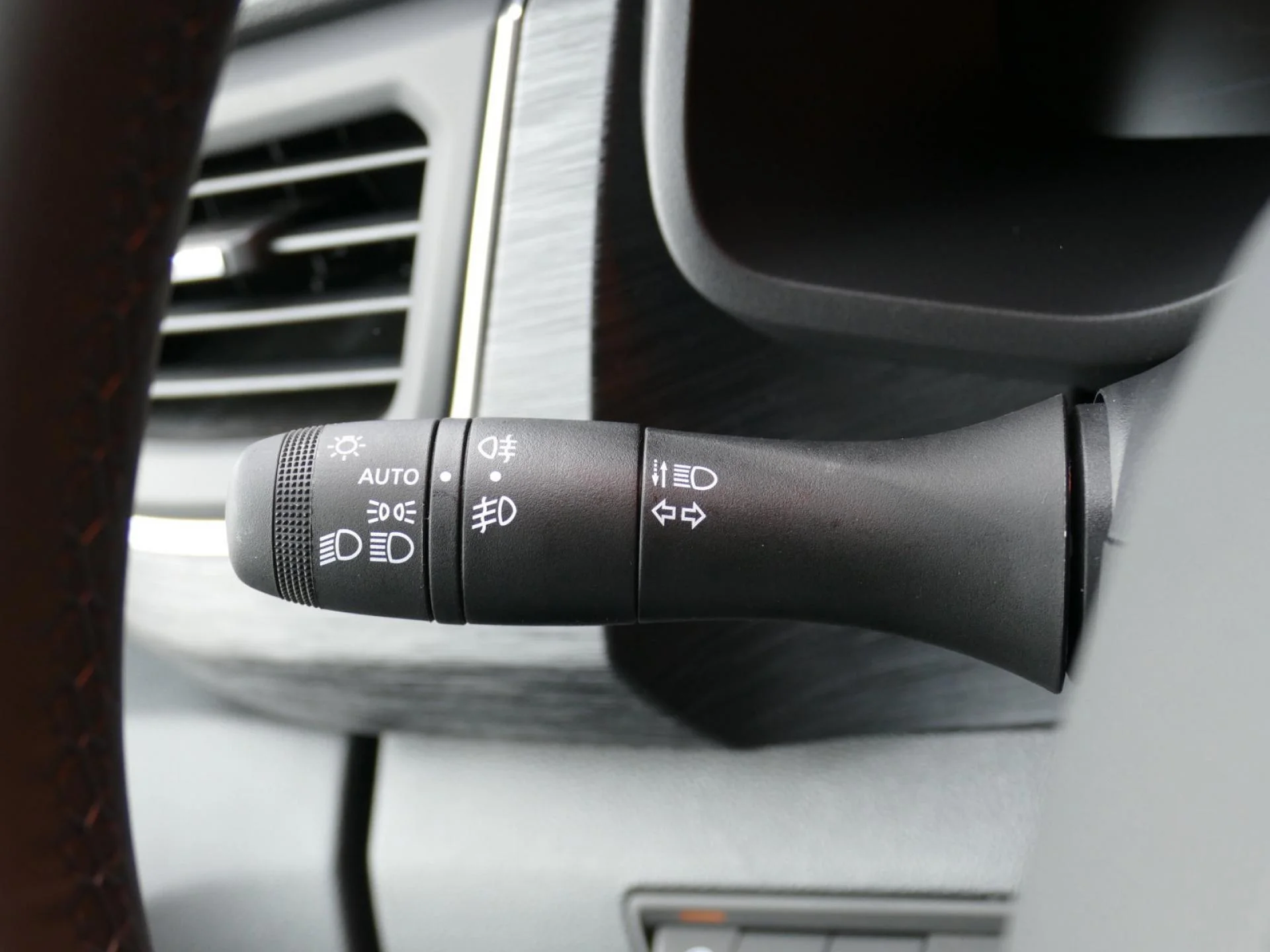 RENAULT TRAFIC - Miniature 23 sur 32 - Cliquer pour voir cette photo