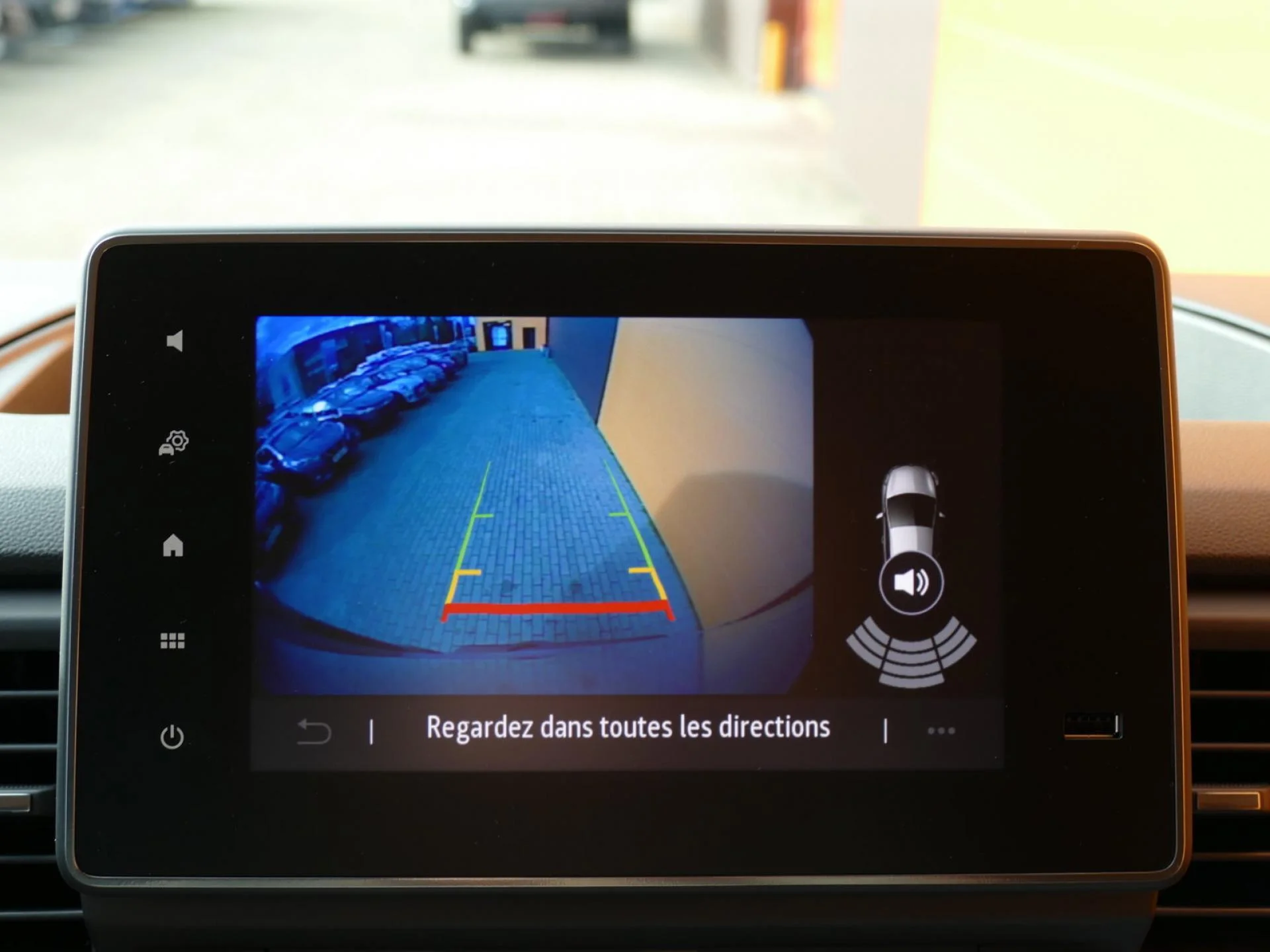 RENAULT TRAFIC - Miniature 10 sur 32 - Cliquer pour voir cette photo