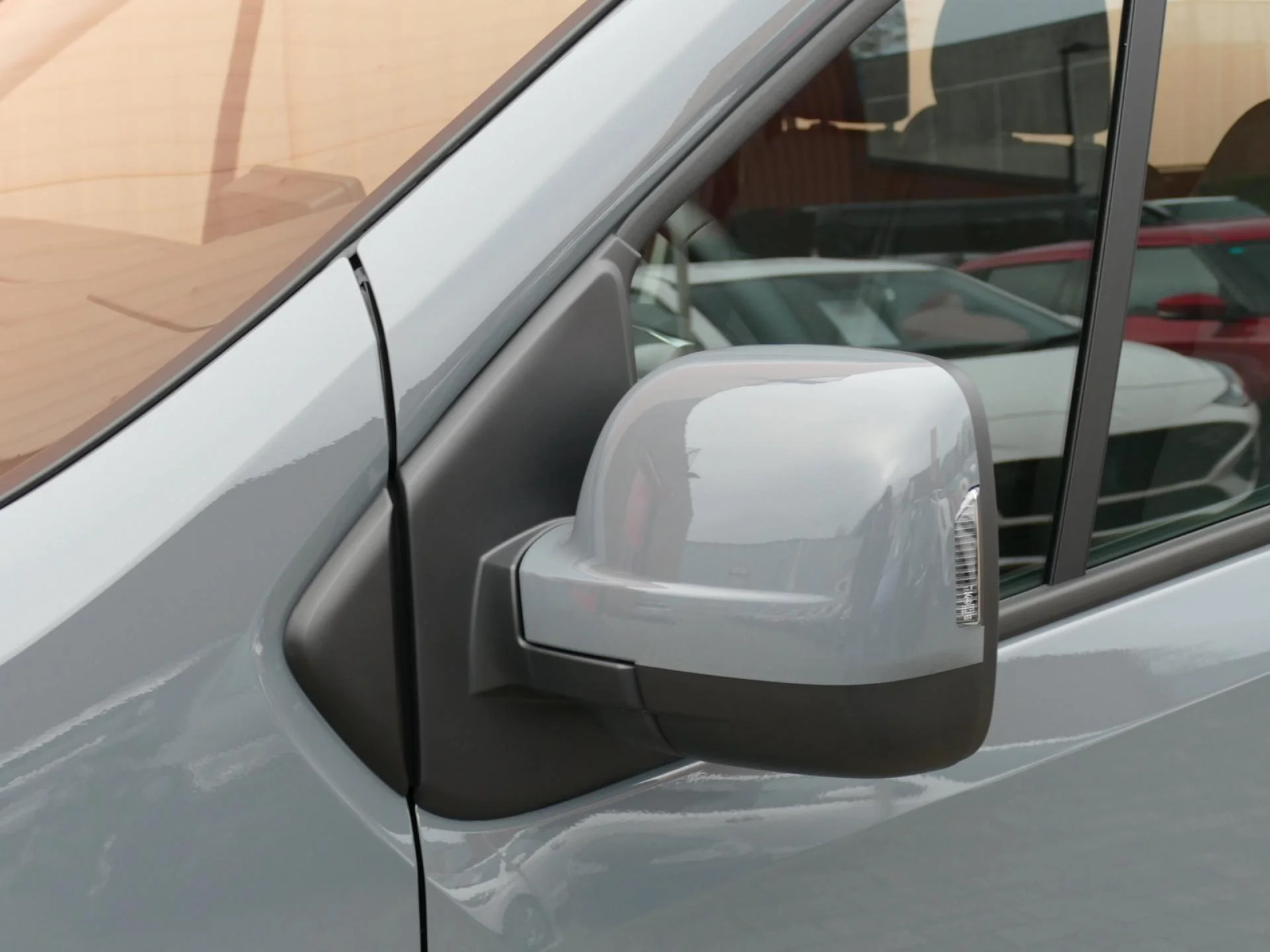 RENAULT TRAFIC - Miniature 22 sur 28 - Cliquer pour voir cette photo
