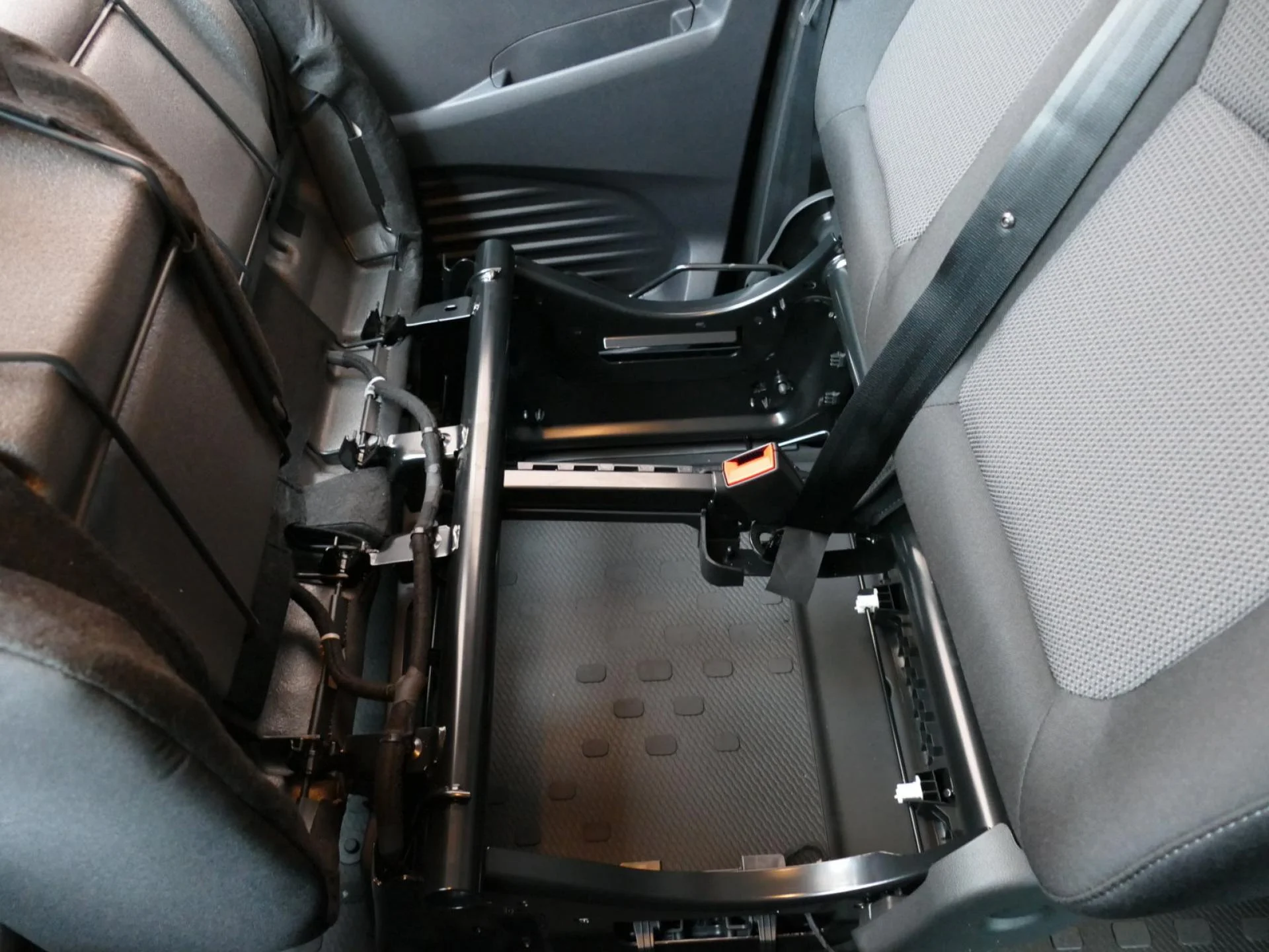 RENAULT TRAFIC - Miniature 18 sur 31 - Cliquer pour voir cette photo