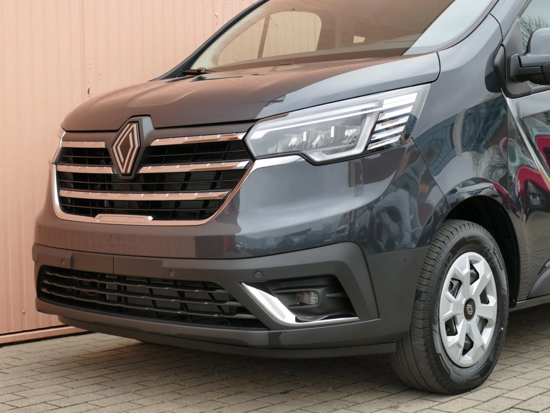 RENAULT TRAFIC - Miniature 27 sur 31 - Cliquer pour voir cette photo