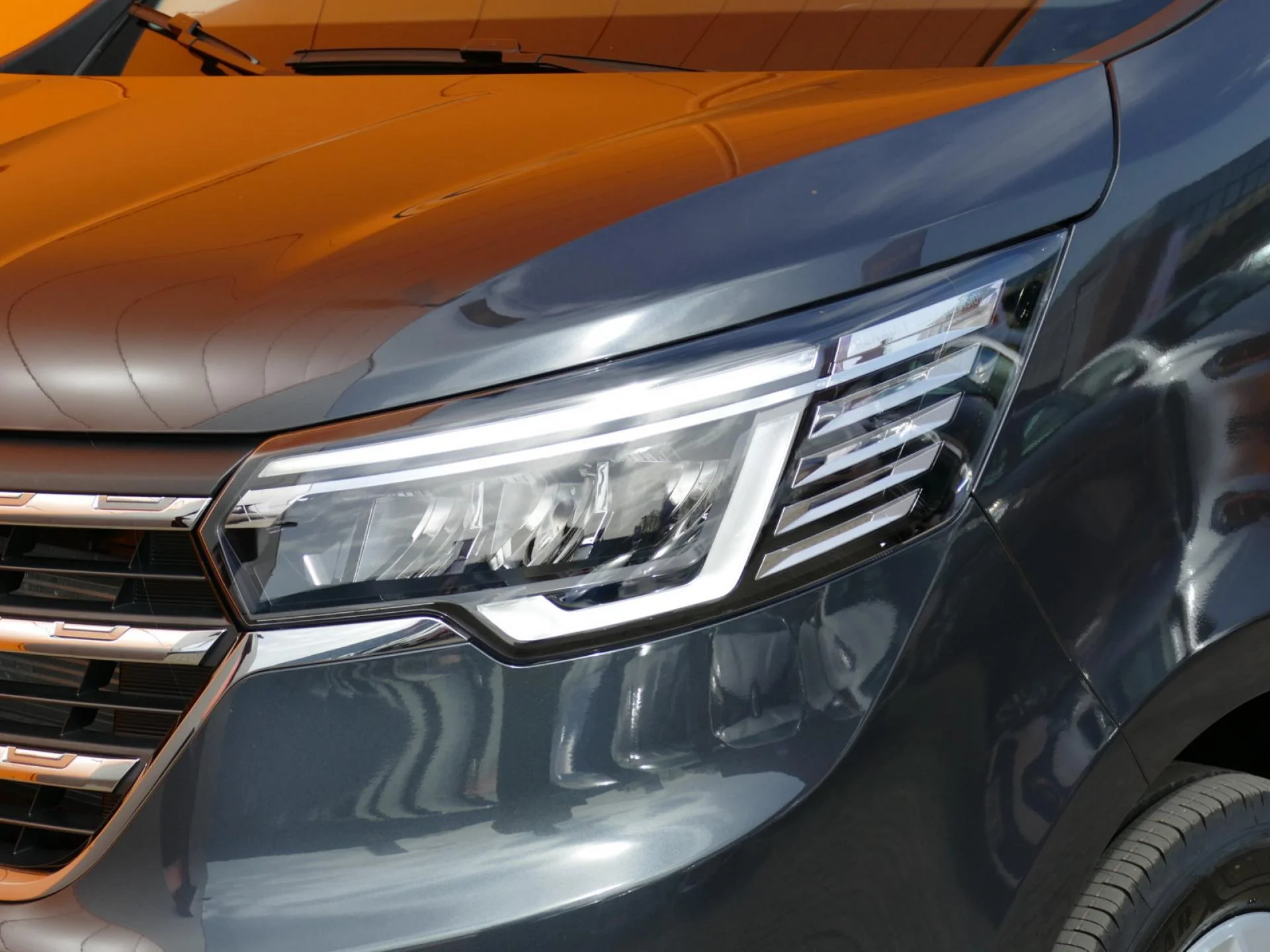 RENAULT TRAFIC - Miniature 30 sur 33 - Cliquer pour voir cette photo