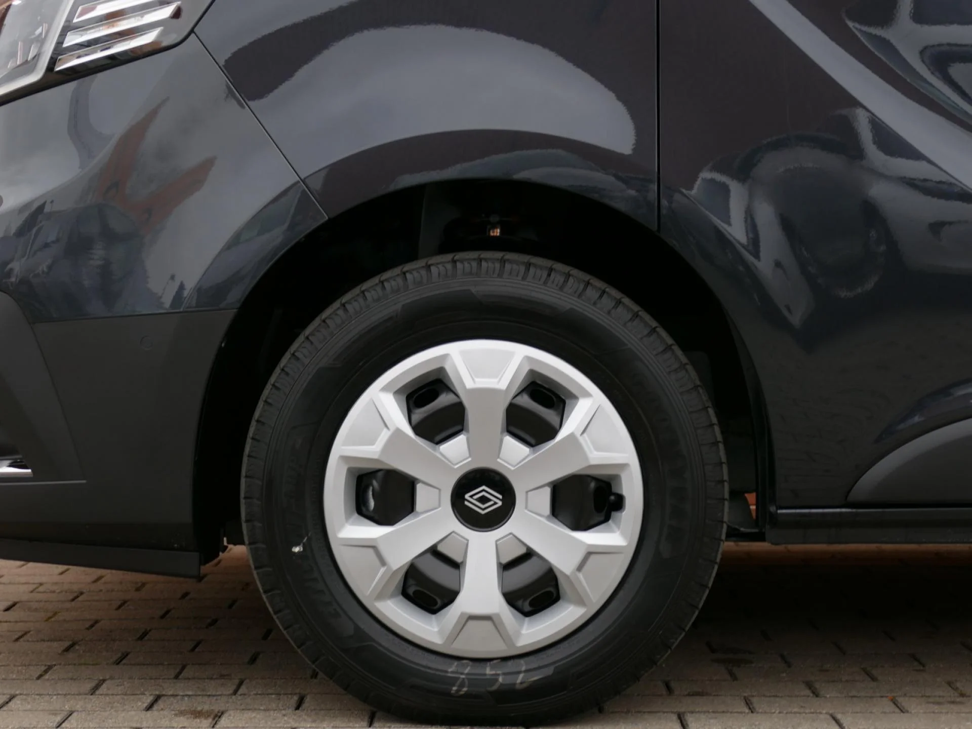 RENAULT TRAFIC - Miniature 30 sur 31 - Cliquer pour voir cette photo