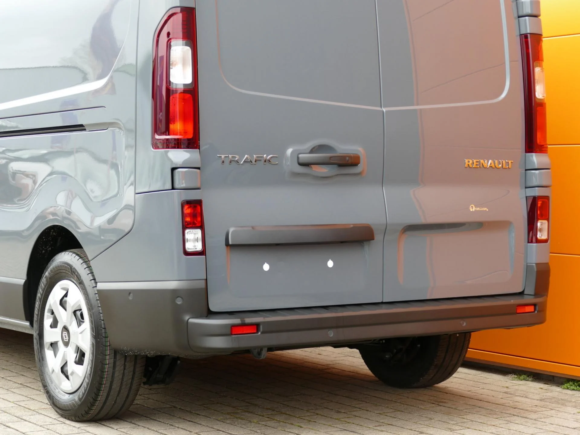 RENAULT TRAFIC - Miniature 35 sur 37 - Cliquer pour voir cette photo