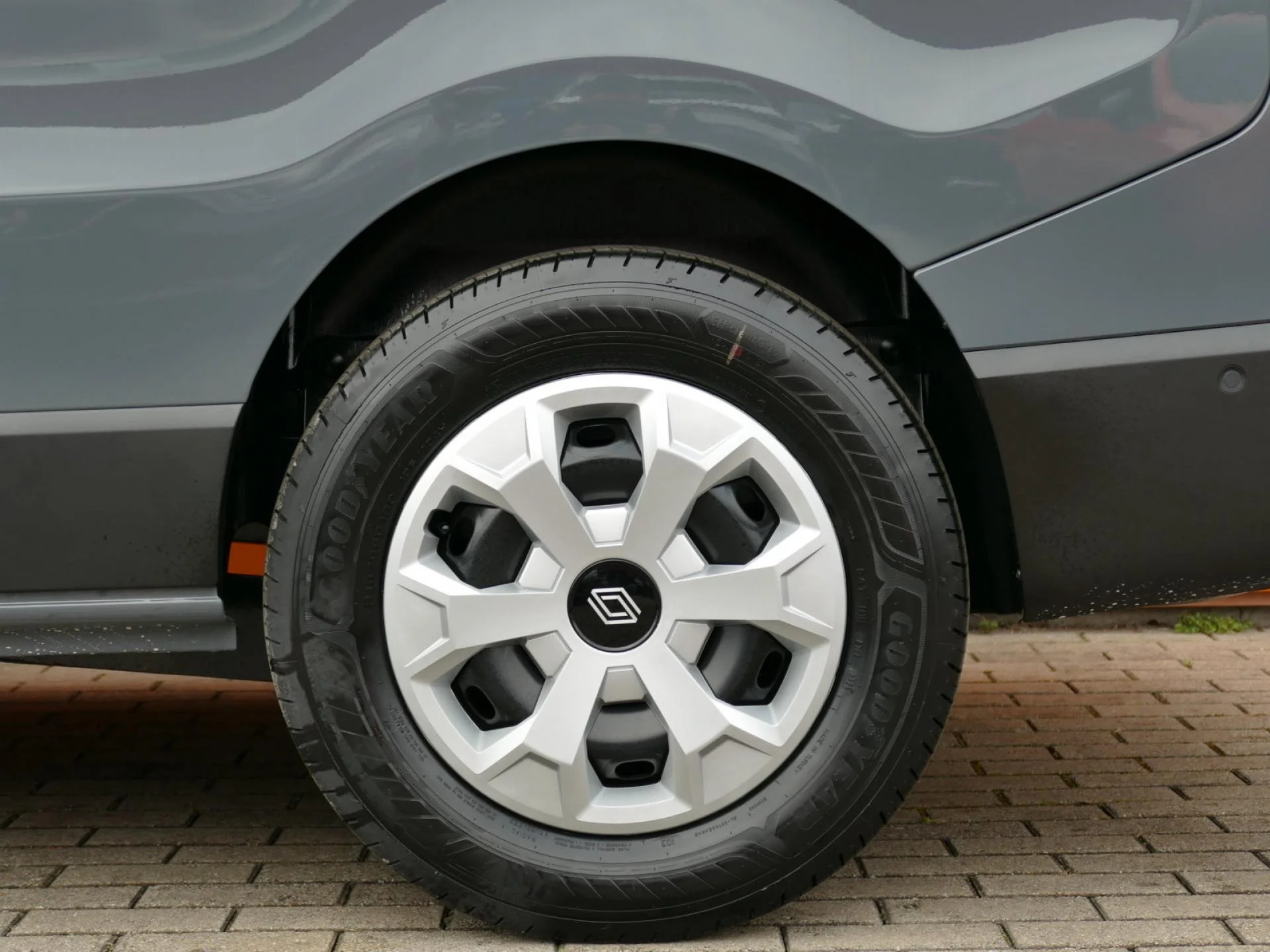 RENAULT TRAFIC - Miniature 37 sur 37 - Cliquer pour voir cette photo