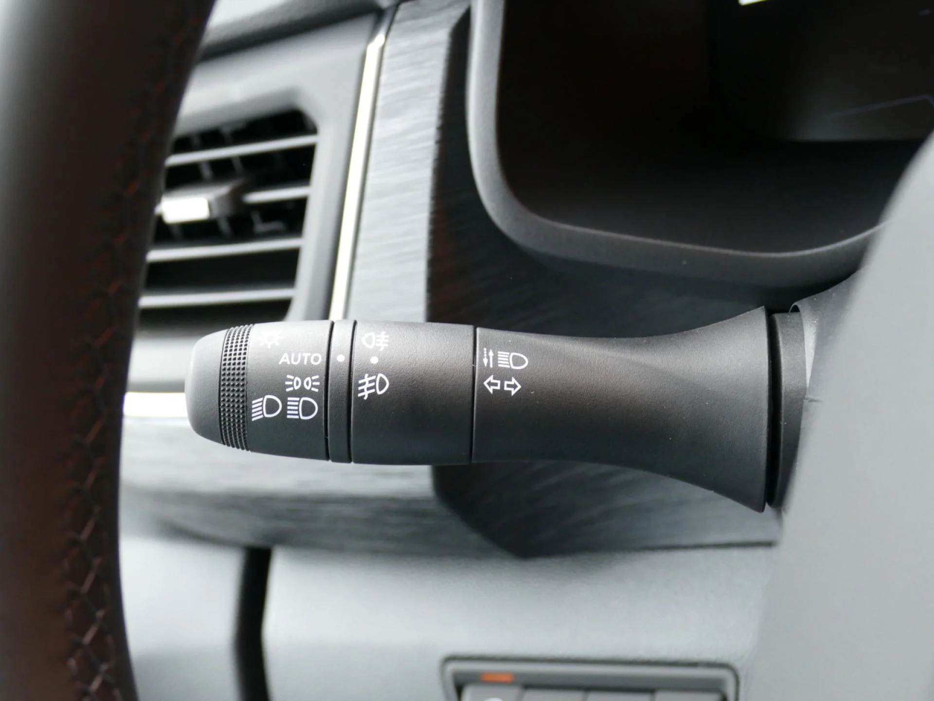 RENAULT TRAFIC - Miniature 27 sur 37 - Cliquer pour voir cette photo