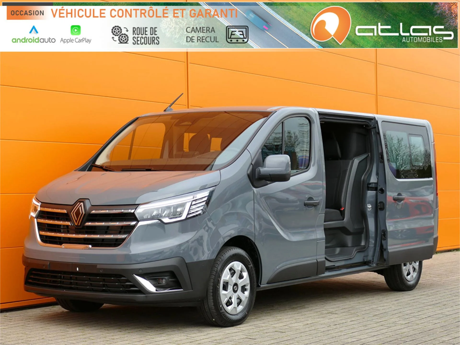 RENAULT TRAFIC - Miniature 2 sur 37 - Cliquer pour voir cette photo