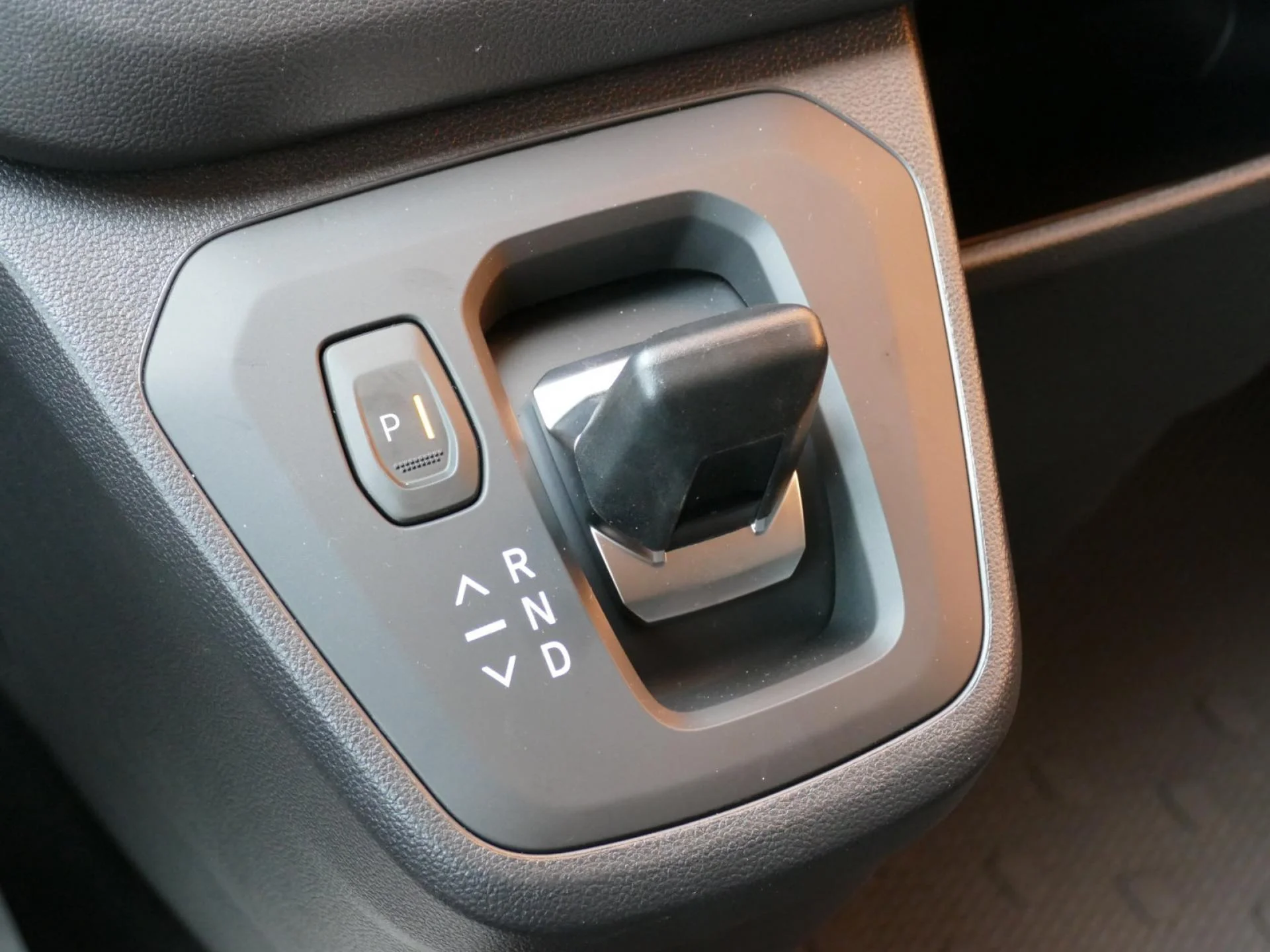 RENAULT TRAFIC - Miniature 19 sur 34 - Cliquer pour voir cette photo