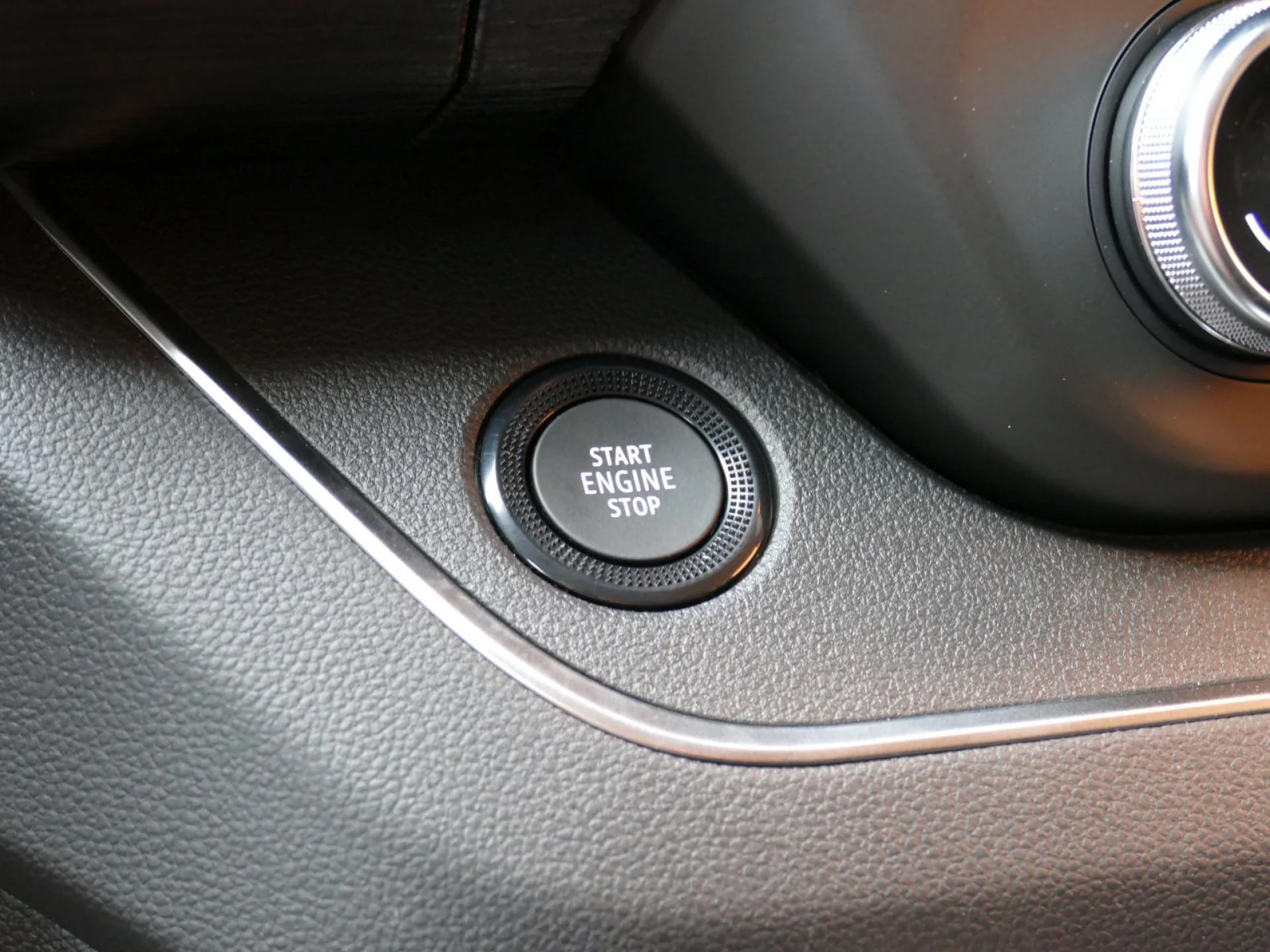 RENAULT TRAFIC - Miniature 22 sur 34 - Cliquer pour voir cette photo