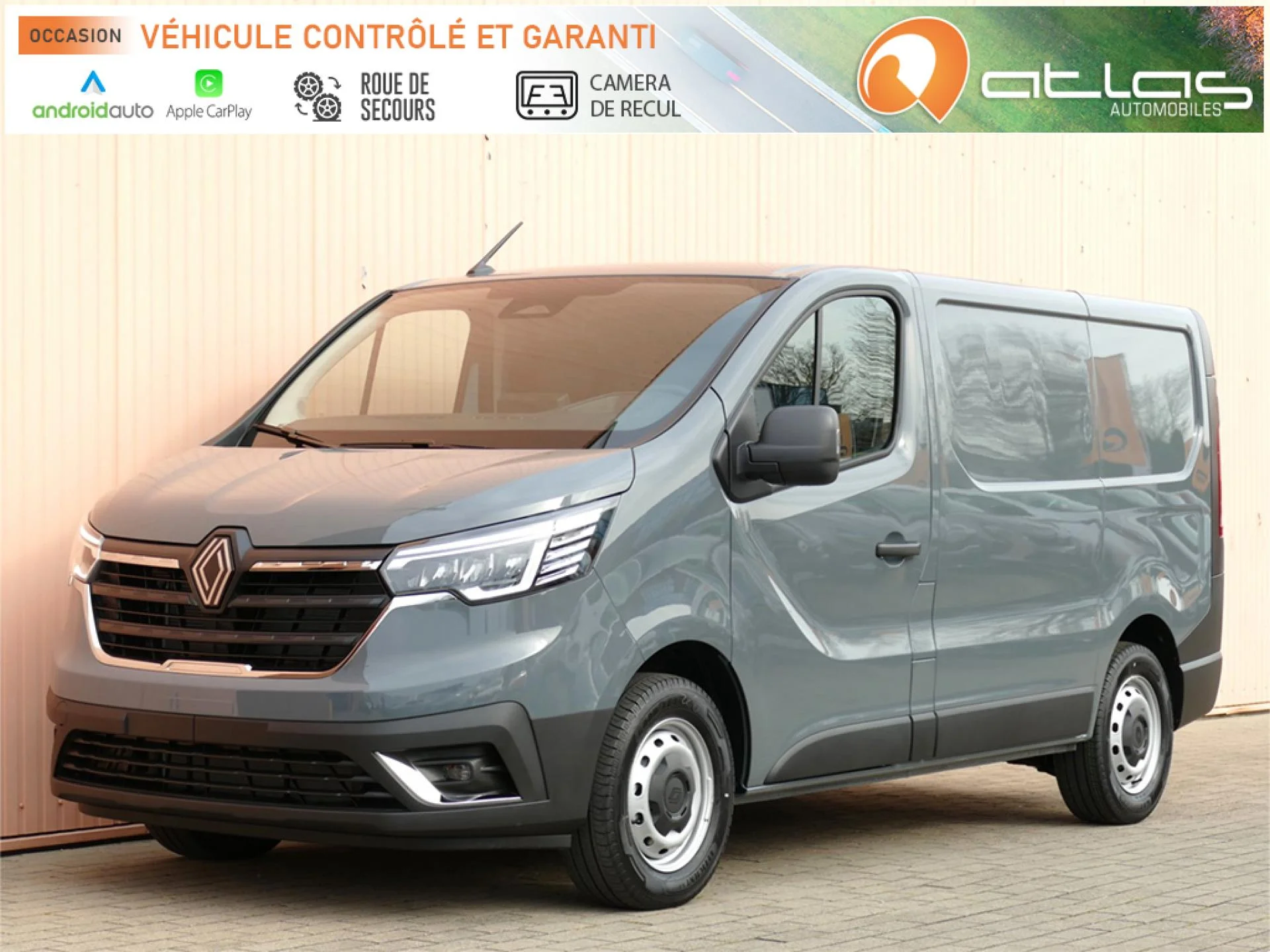 RENAULT TRAFIC - Miniature 28 sur 32 - Cliquer pour voir cette photo