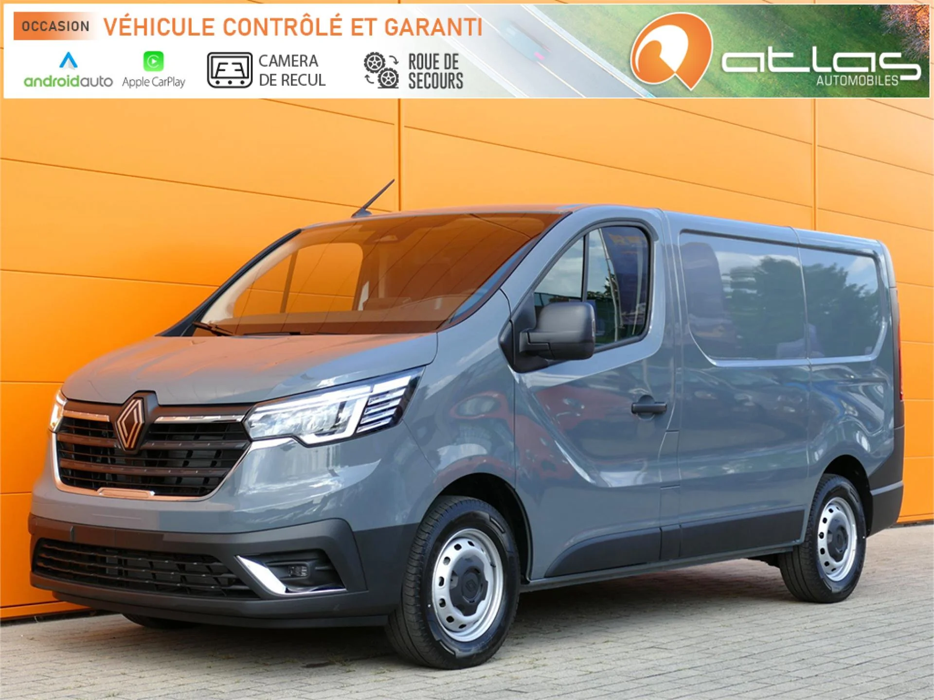 RENAULT TRAFIC - Miniature 2 sur 32 - Cliquer pour voir cette photo