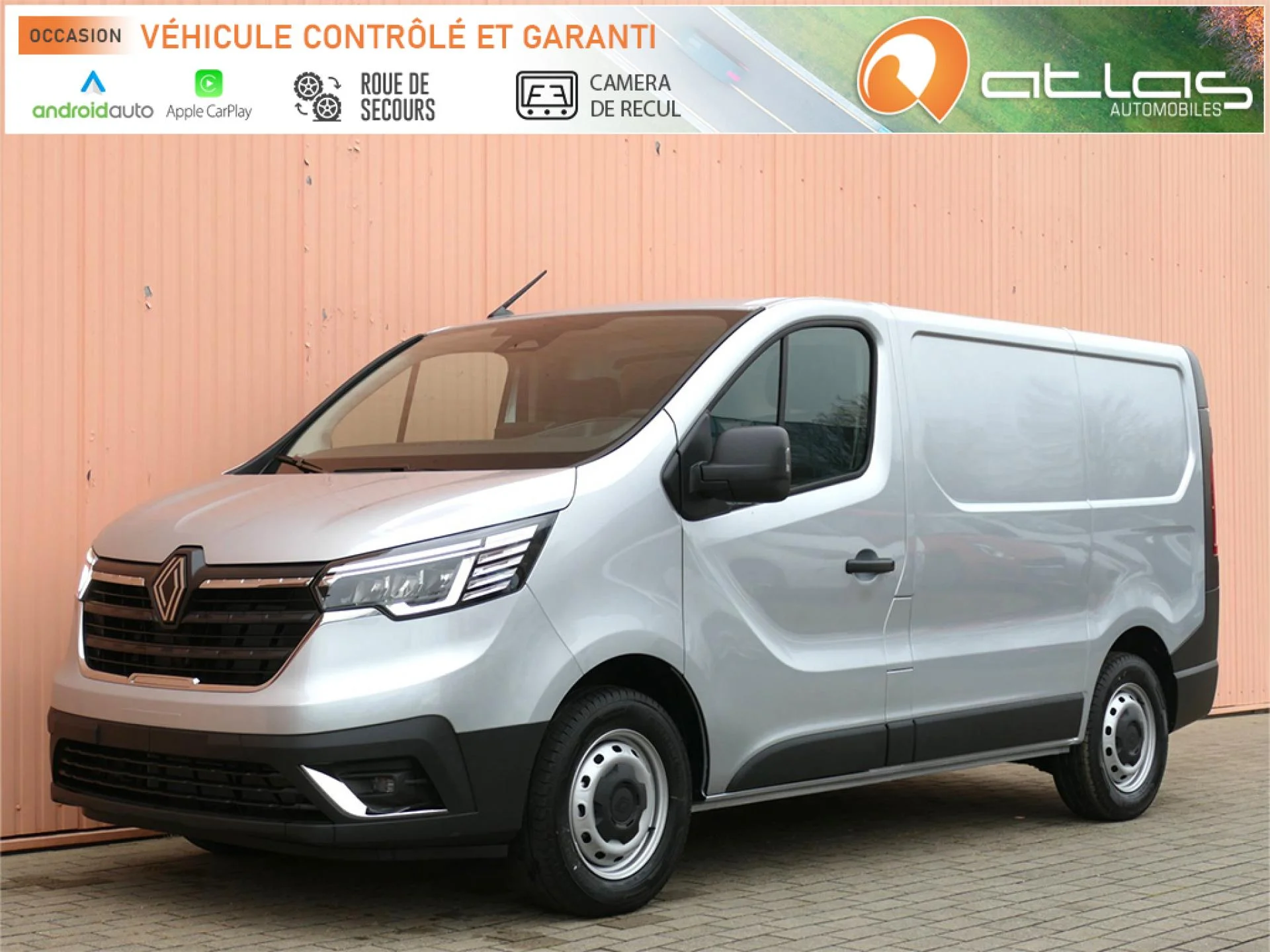 RENAULT TRAFIC - Miniature 20 sur 32 - Cliquer pour voir cette photo