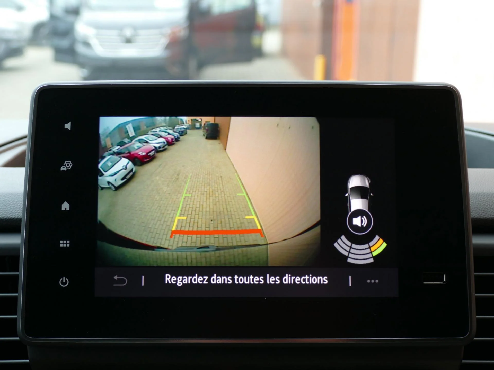 RENAULT TRAFIC - Miniature 19 sur 32 - Cliquer pour voir cette photo