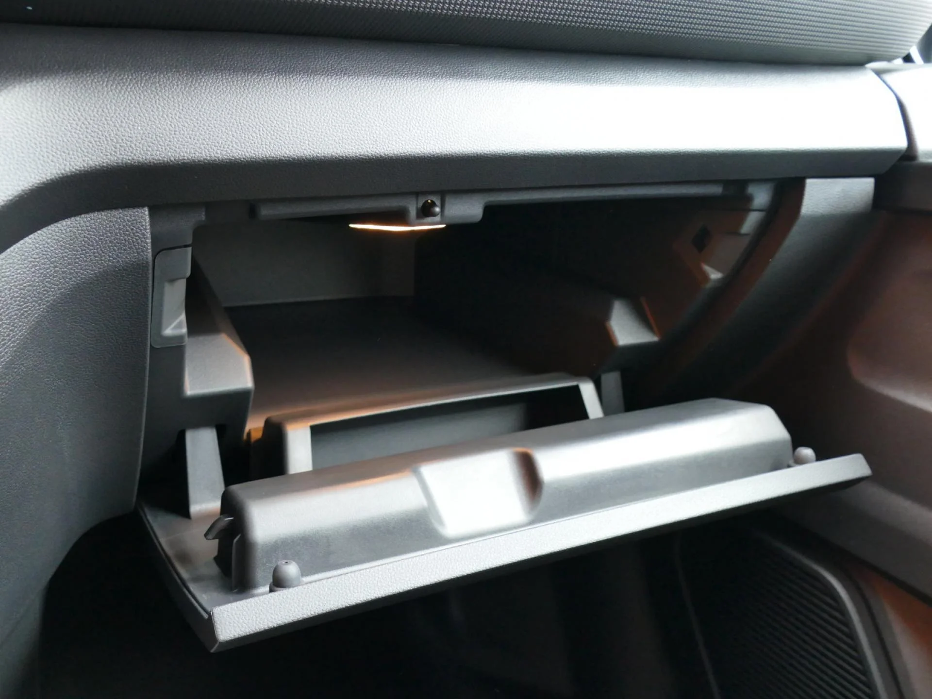 RENAULT TRAFIC - Miniature 22 sur 32 - Cliquer pour voir cette photo