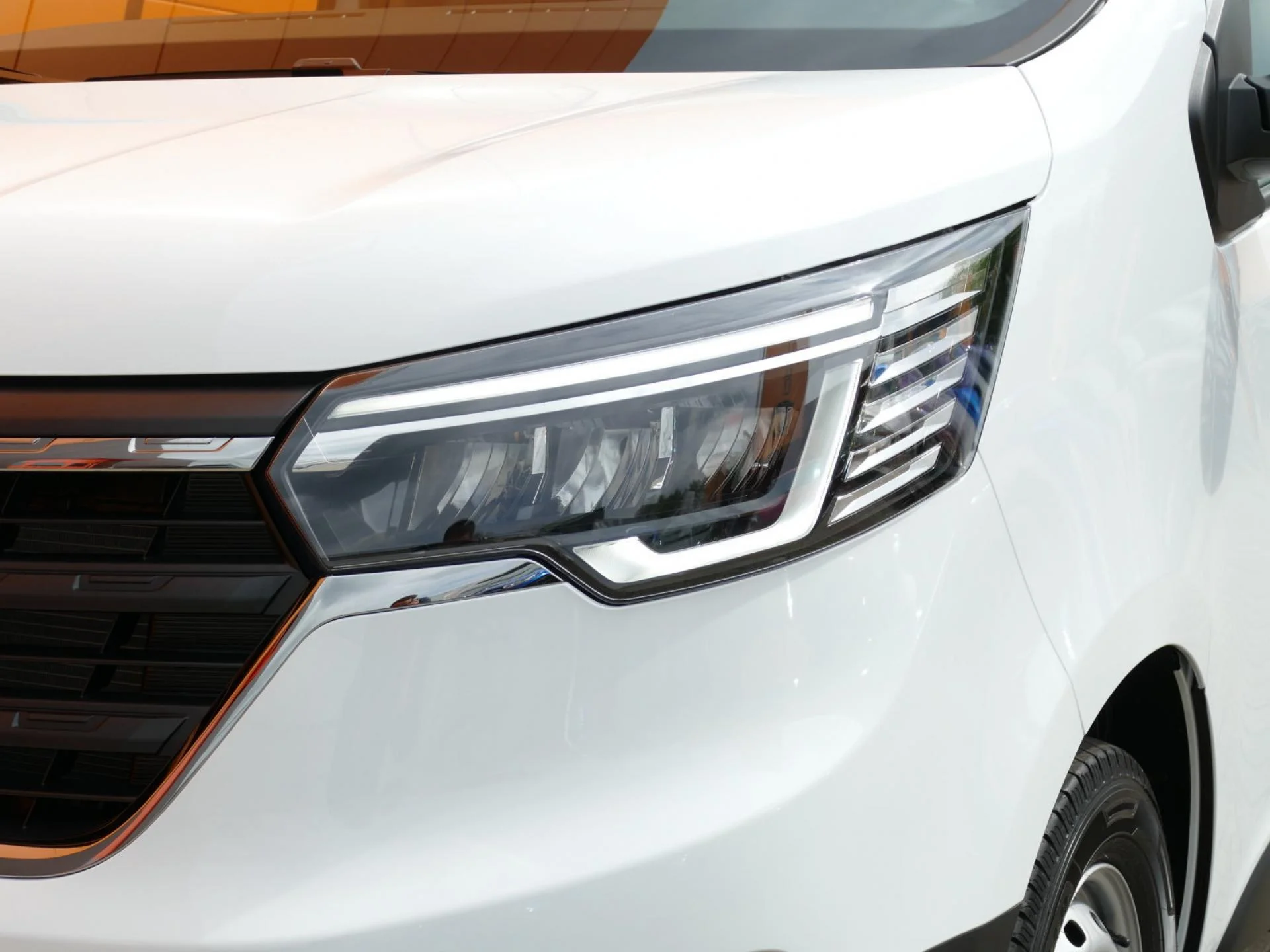 RENAULT TRAFIC - Miniature 22 sur 28 - Cliquer pour voir cette photo